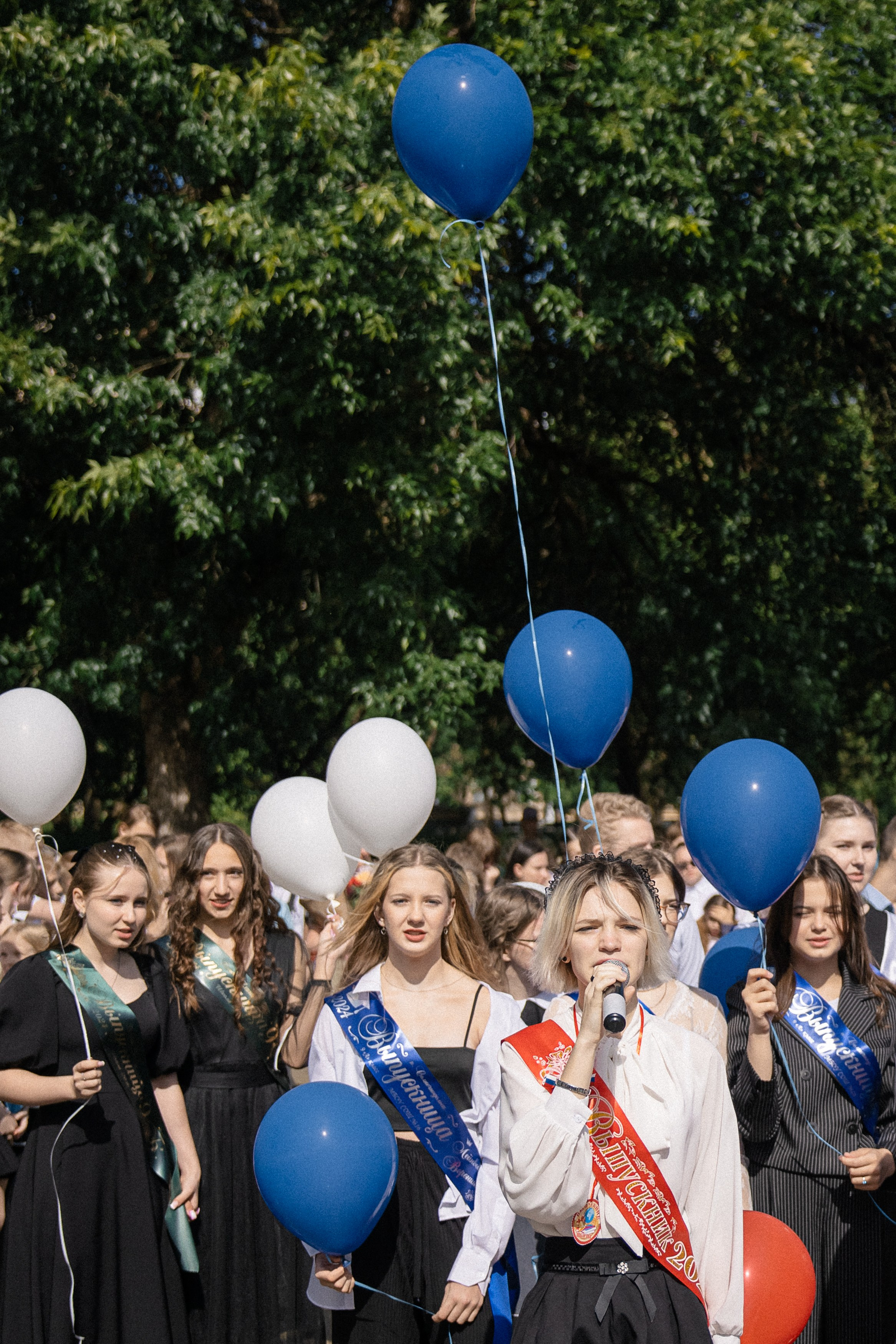 Последний звонок — линейка. Свадебный фотограф Роман Еремеев