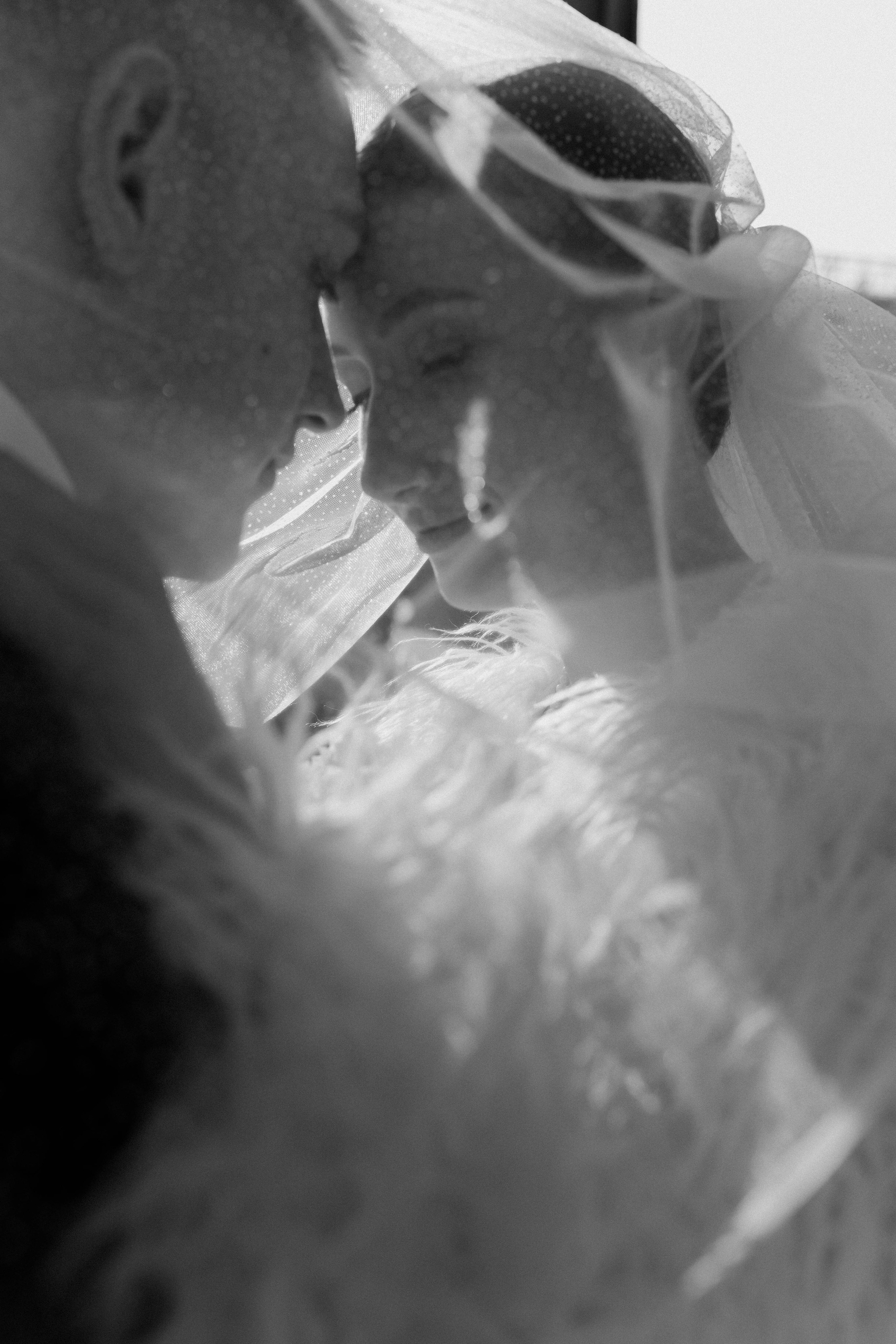 ···. Свадебный фотограф в Санкт-Петербурге Александра Чукавина