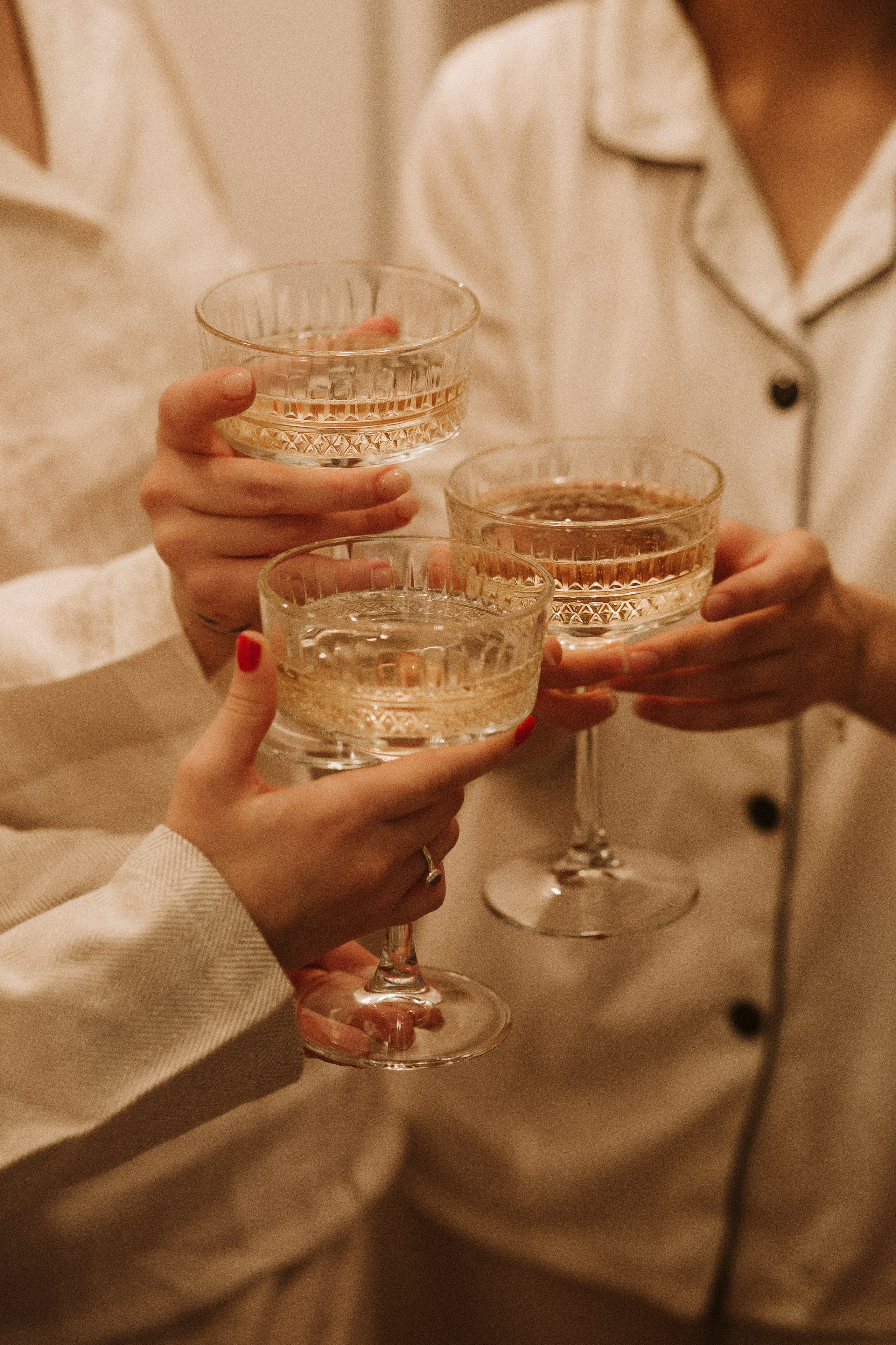 Семейная фотосессия в фотостудии Таганрога: Вечные моменты счастья. Свадебный и семейный фотограф в Таганроге Бакарюк Антон