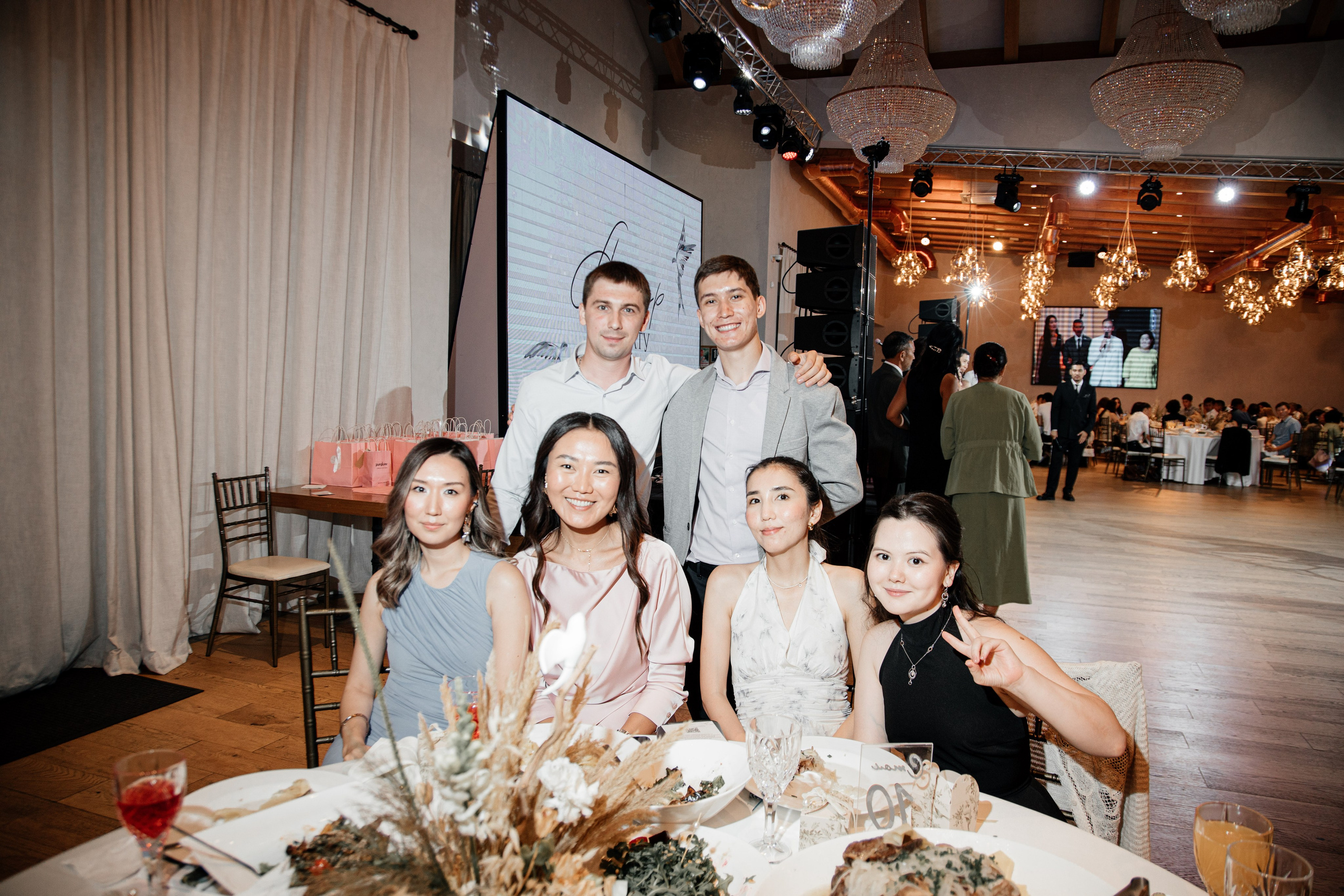 Azhar Uzatu. Свадебный фотограф Алматы