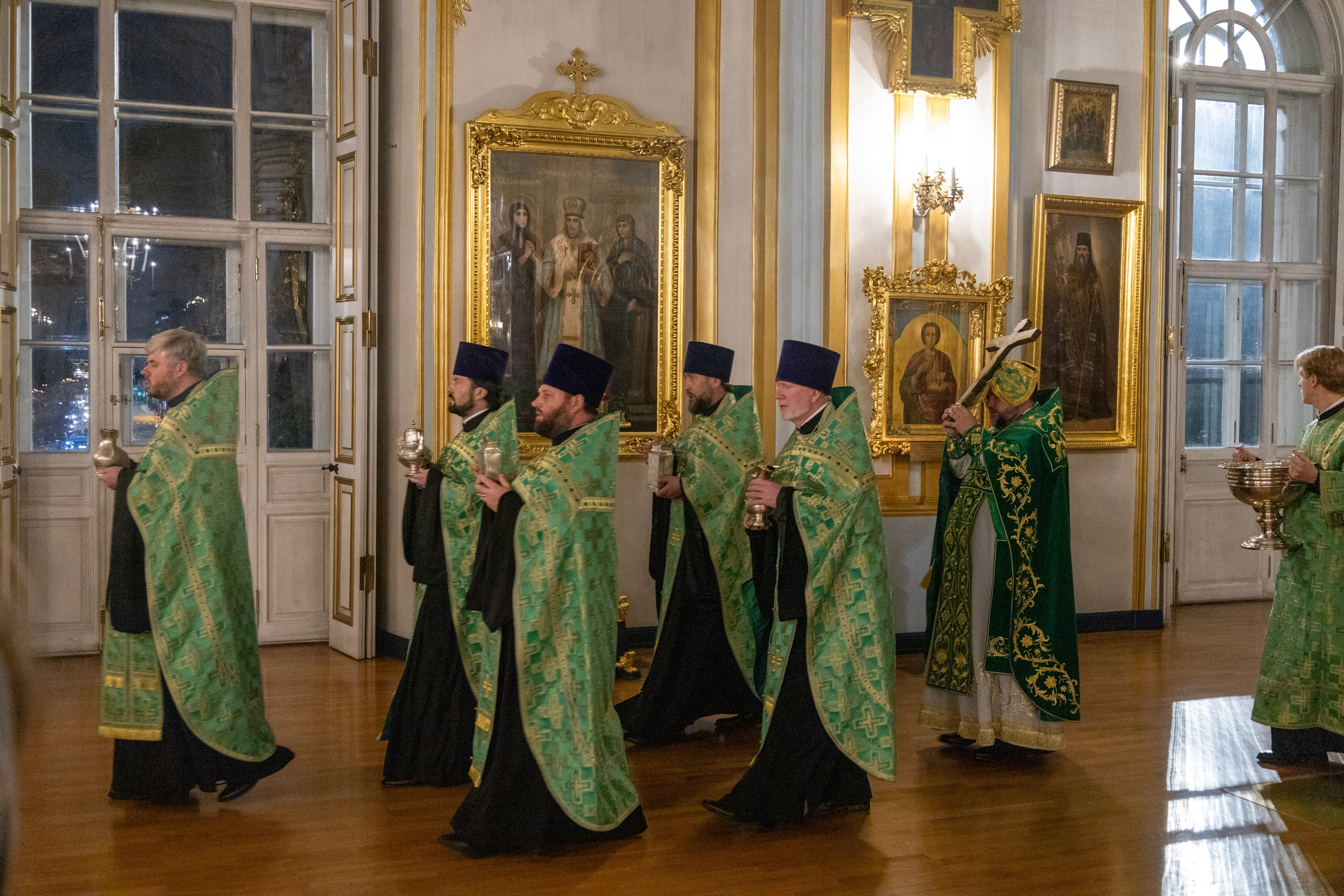 Всемирное Воздвижение Честного и Животворящего Креста Господня. НИКОЛО-БОГОЯВЛЕНСКИЙ МОРСКОЙ СОБОР