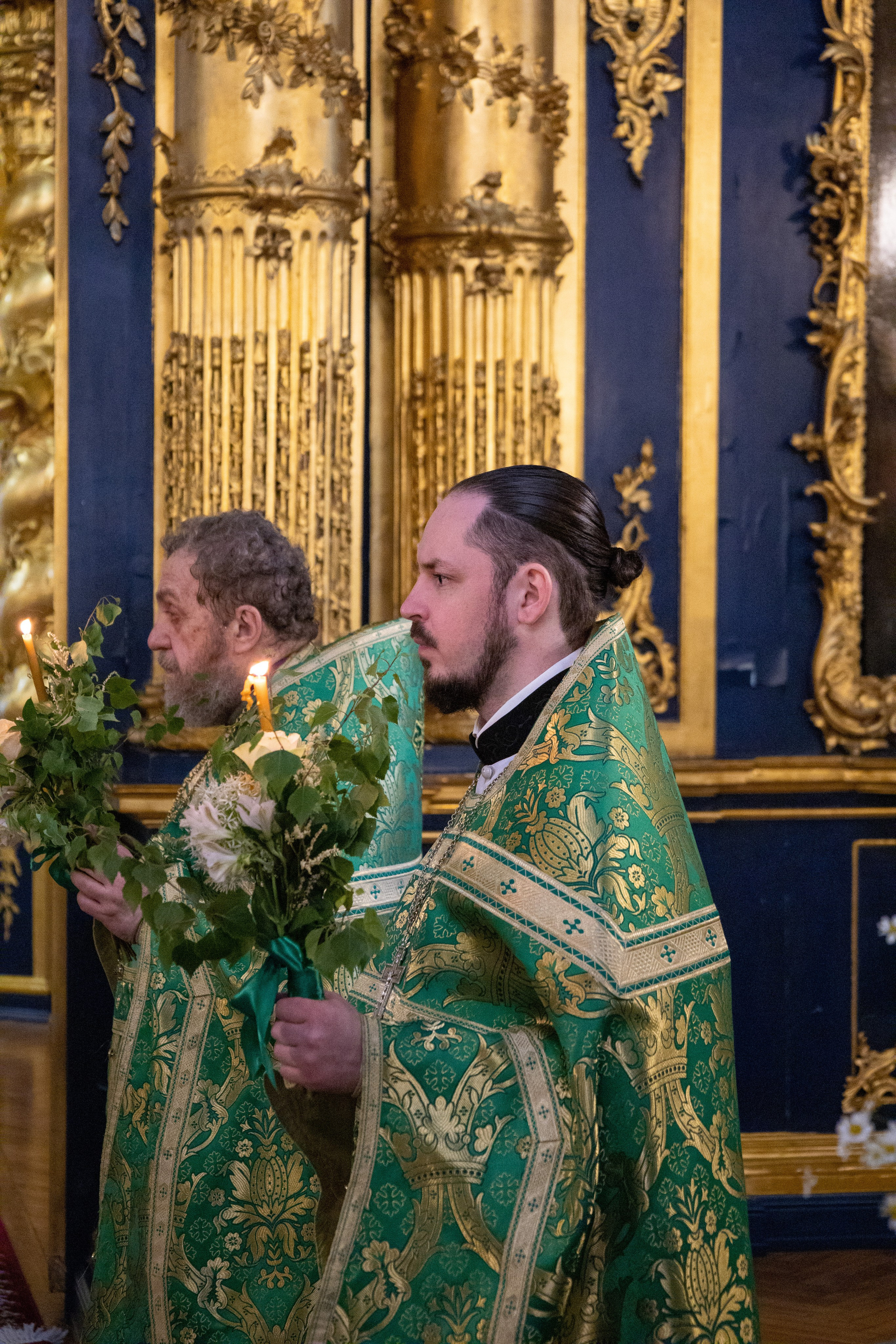 ДЕНЬ СВЯТОЙ ТРОИЦЫ. ПЯТИДЕСЯТНИЦА. НИКОЛО-БОГОЯВЛЕНСКИЙ МОРСКОЙ СОБОР