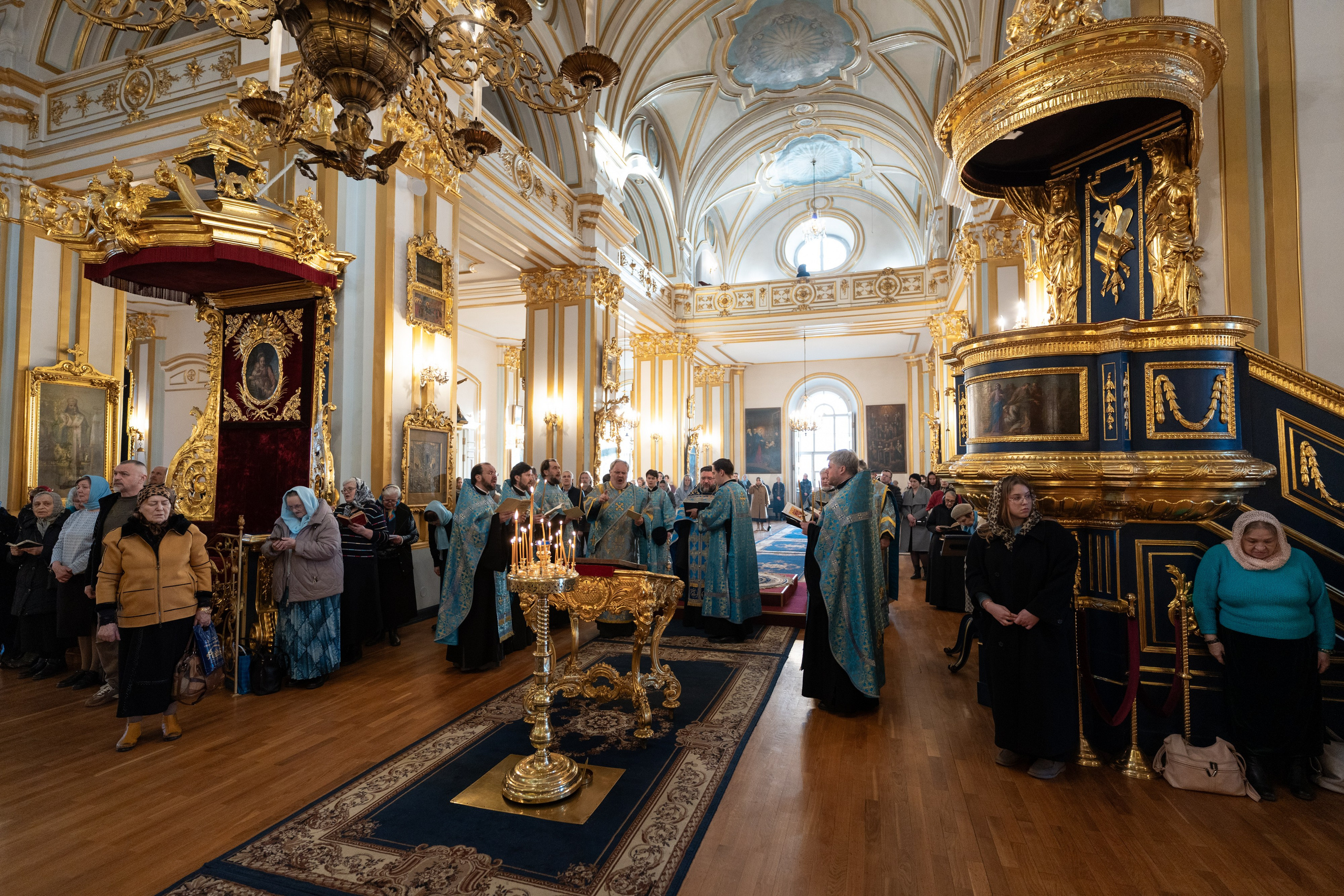 Утреня с акафистом Пресвятой Богородице. НИКОЛО-БОГОЯВЛЕНСКИЙ МОРСКОЙ СОБОР