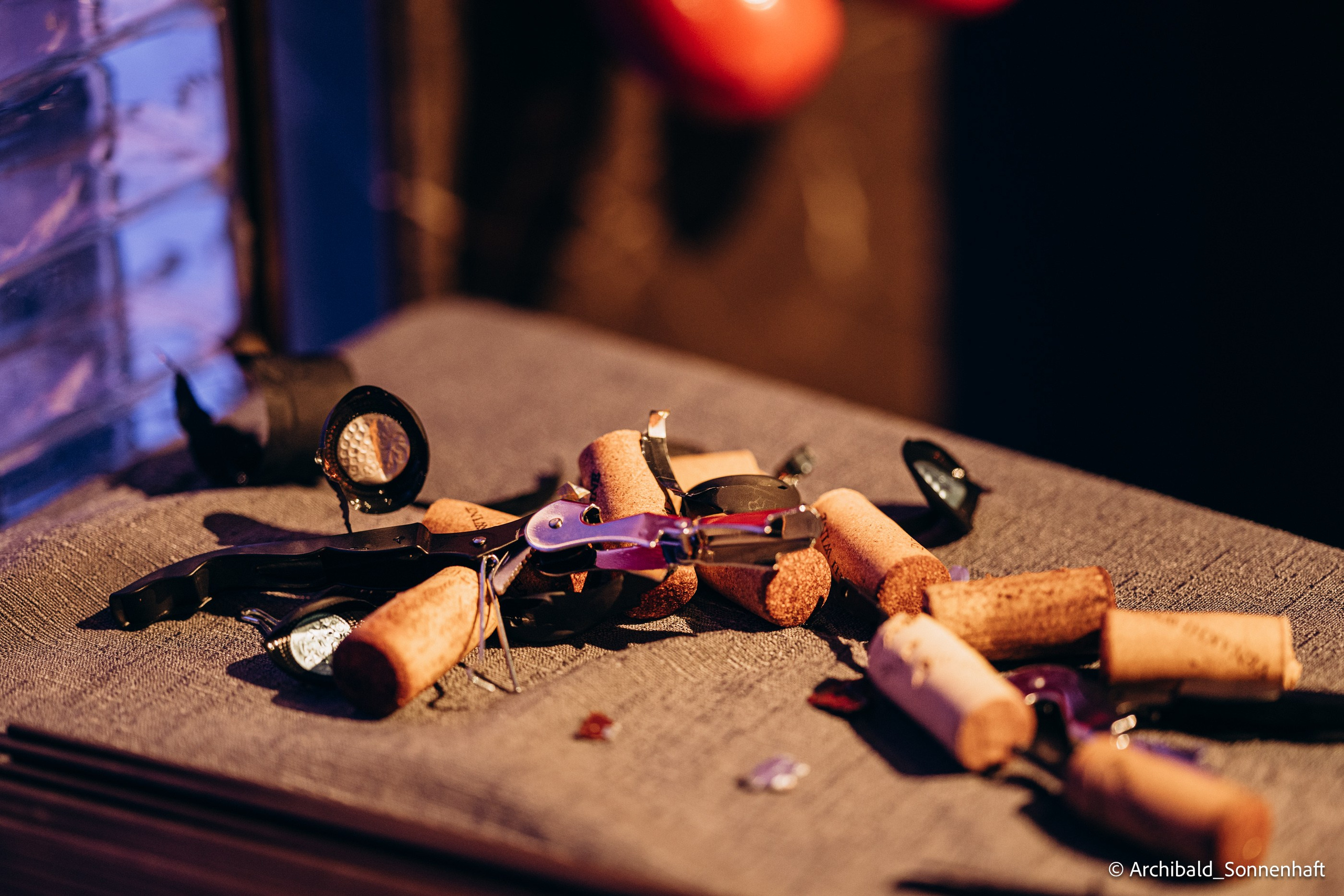 Georgian party. Photographer in Guangzhou, China. Archibald Sonnenhaft