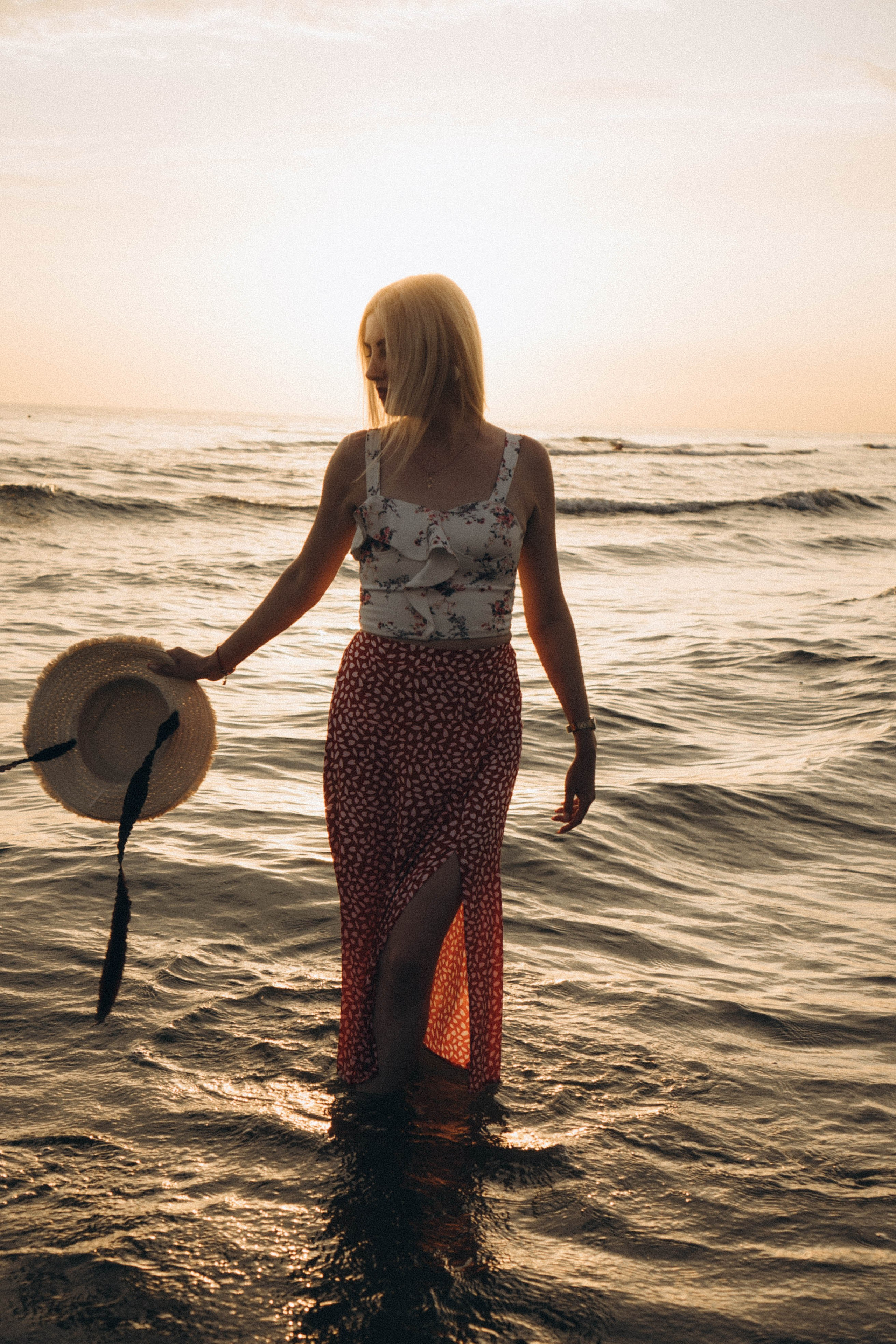 Июльский вечер на берегу черного моря. Профессиональный фотограф, Санкт-Петербург — Виктория Богомолова