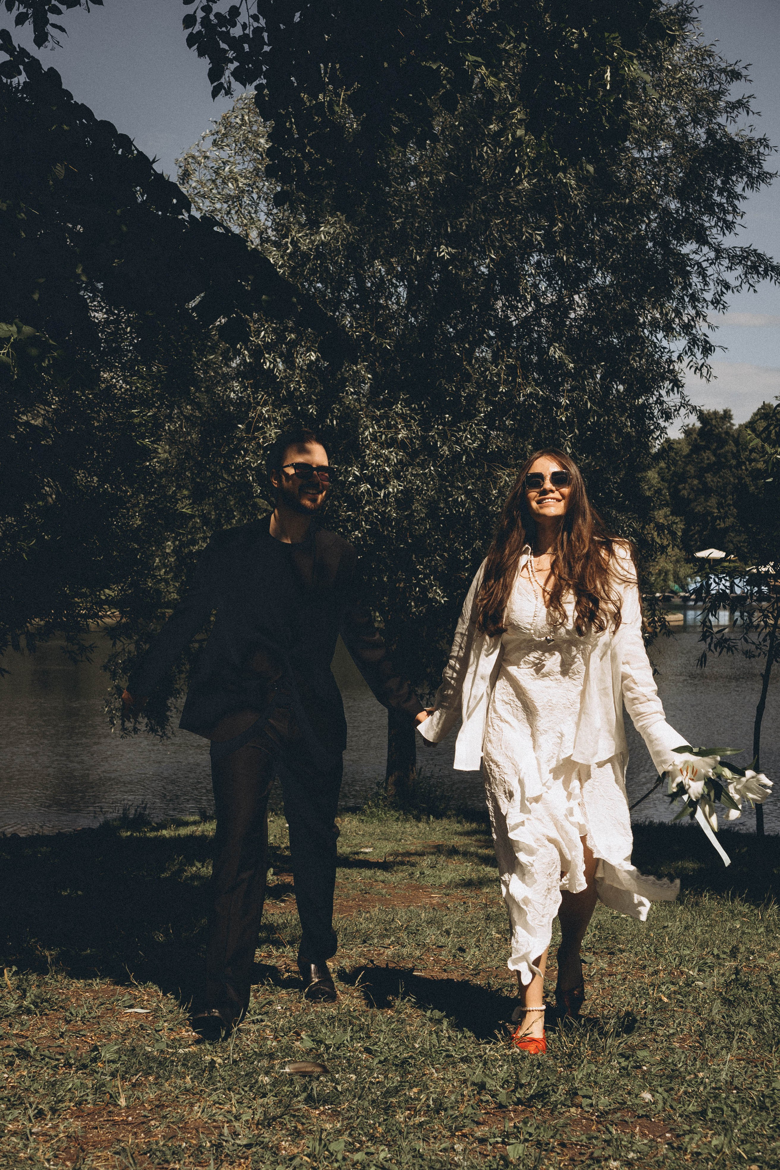 СВАДЕБНАЯ СЬЕМКА В ПАРКЕ ПОБЕДЫ И ПРОГУЛКА ПО МОСКОВСКОМУ ПРОСПЕКТУ. Профессиональный фотограф, Санкт-Петербург — Виктория Богомолова