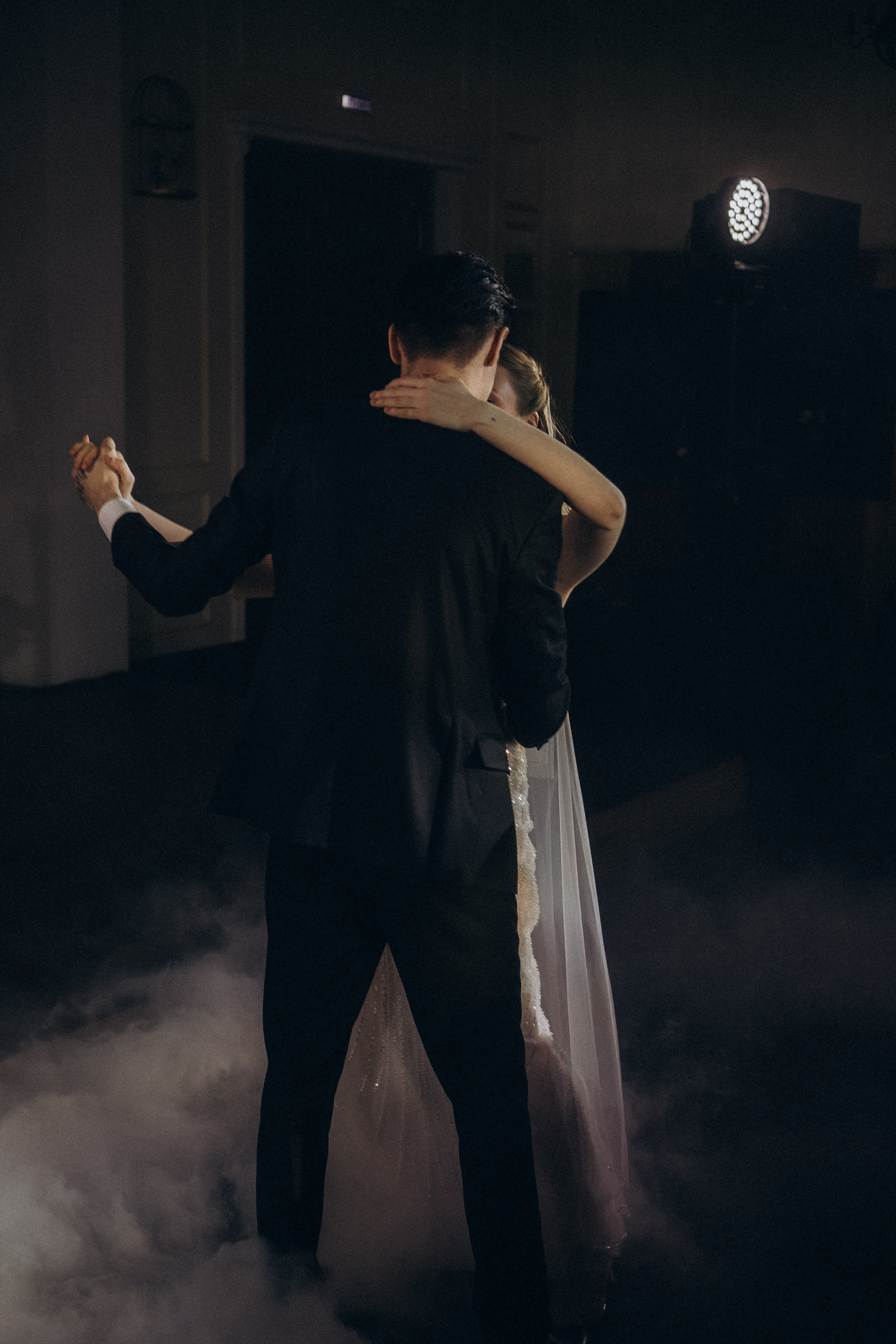 СВАДЕБНАЯ СЬЕМКА СБОРОВ В ОТЕЛЕ И ВЫЕЗД НА ЦЕРЕМОНИЮ (СНЯТО В СИБИРЕ В НИЖНЕВАРТОВСКЕ). Профессиональный фотограф, Санкт-Петербург — Виктория Богомолова