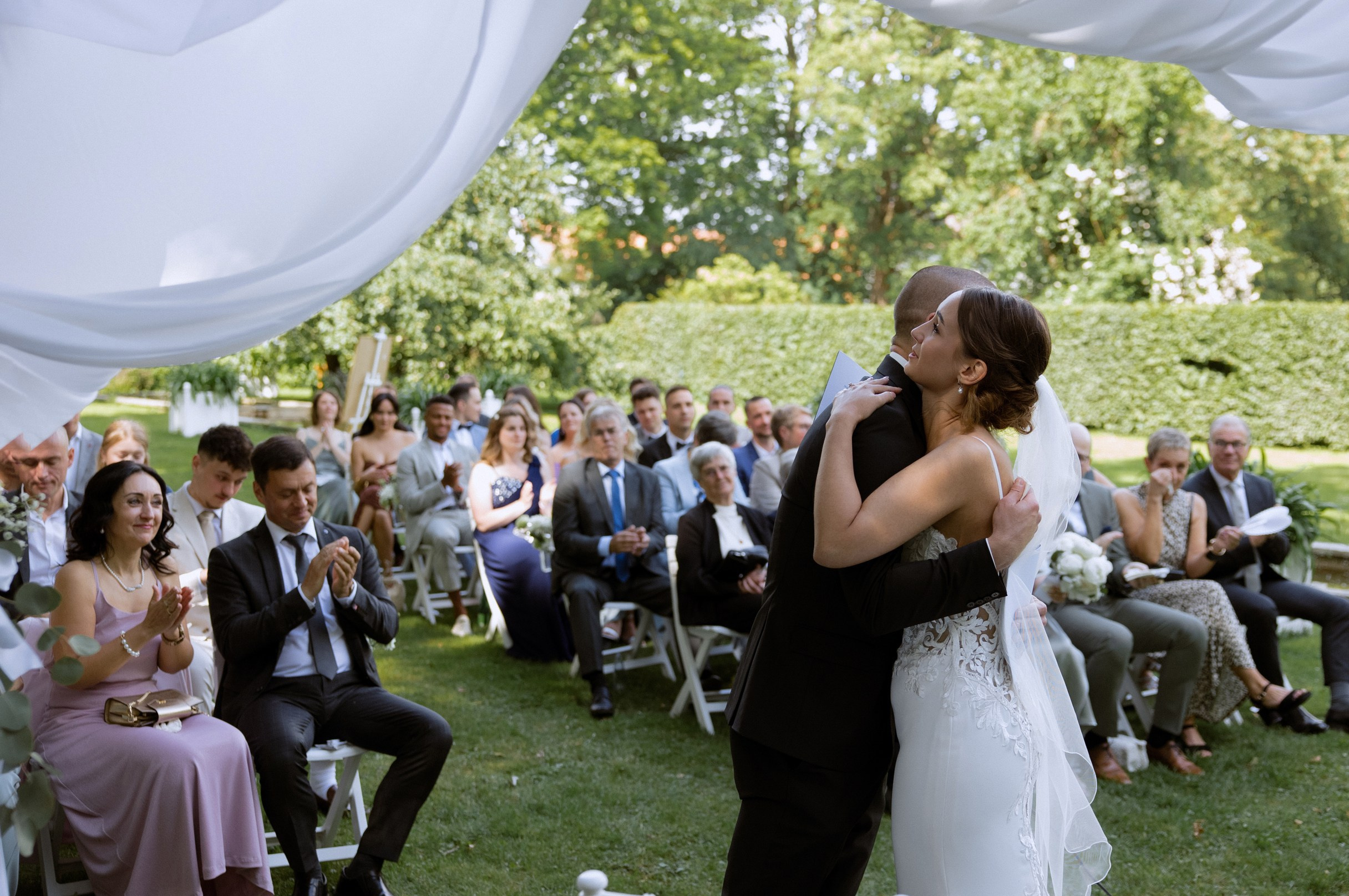 Viktoria und Tim. Galina and Nikita Bykovets, a wedding photographer and videographer duo in Germany