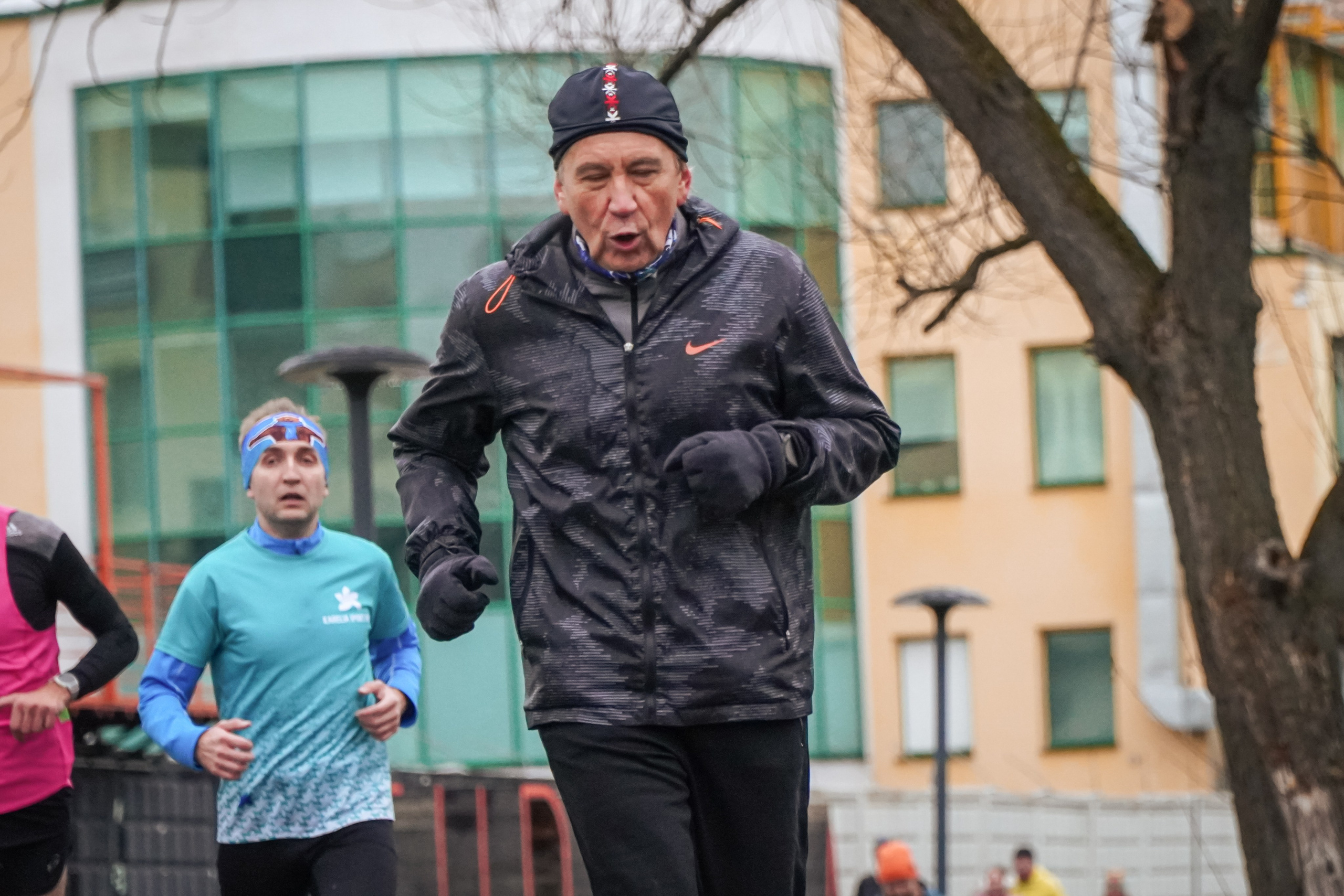 5 вёрст Реутов 16.11.2024. Роман Капилюшов. Бег. Фото. Видео. г. Люберцы