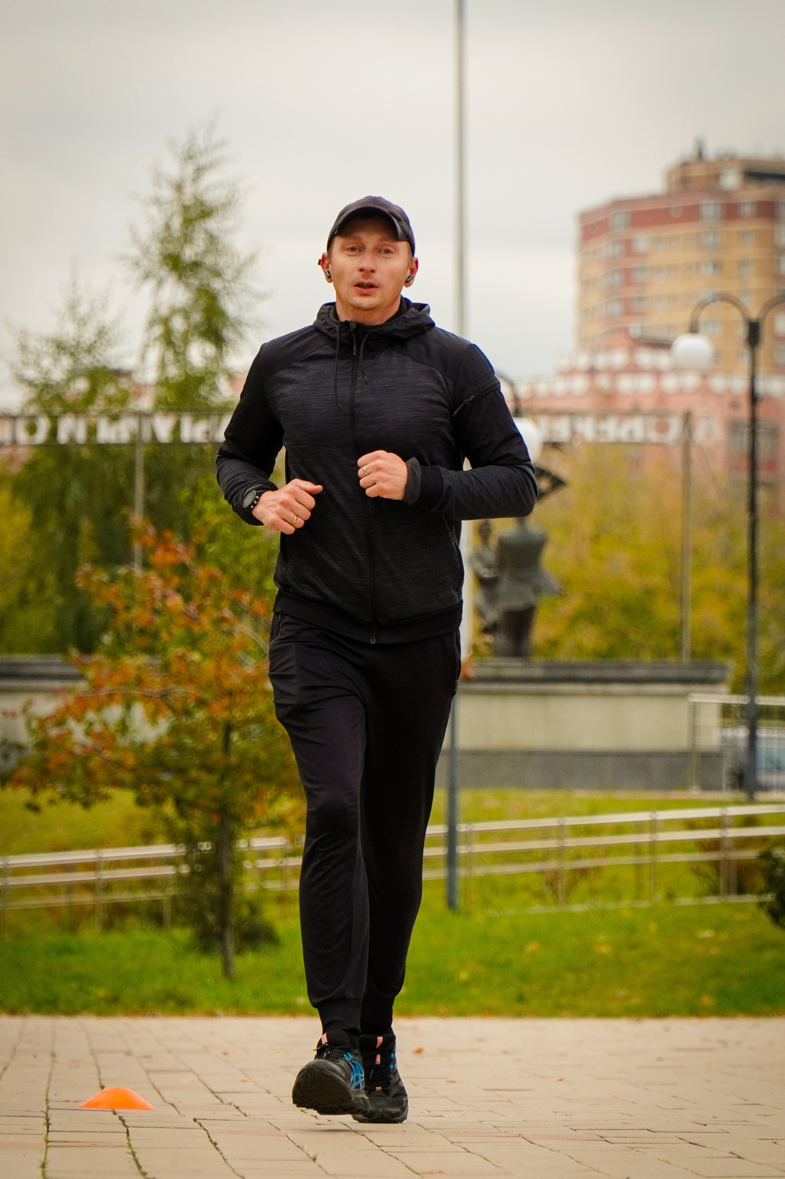 5 вёрст Наташинский 19 октября 2024. Роман Капилюшов. Бег. Фото. Видео. г. Люберцы