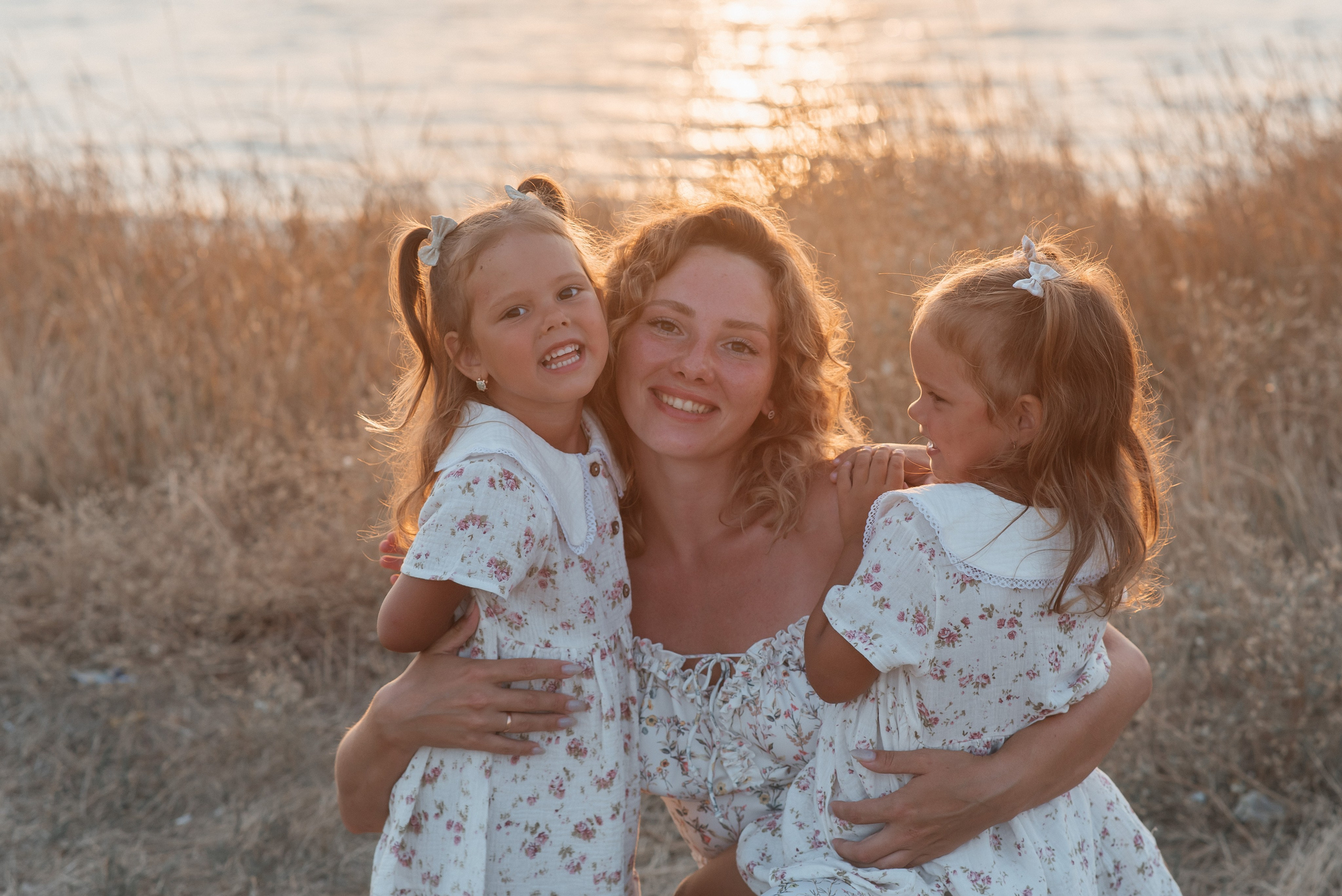 Семейная прогулка на маяке. Детский и семейный фотограф выпускной альбом Приморско-Ахтарск