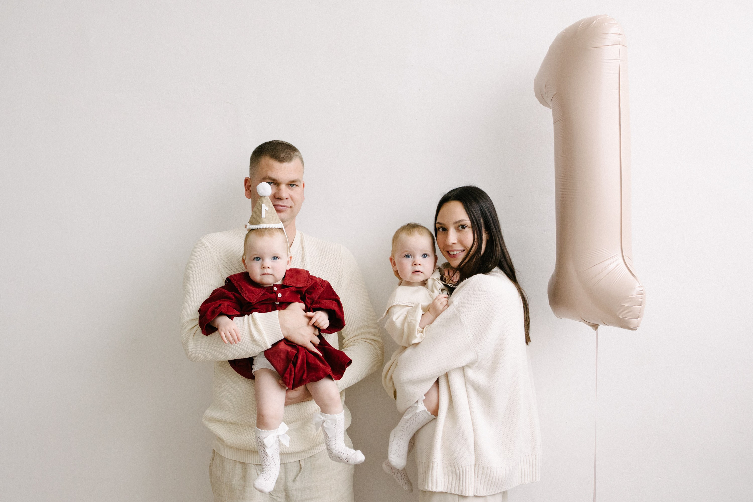 1 годик Василисы и Софы. Свадебный и семейный фотограф в Смоленске Галина Егорова