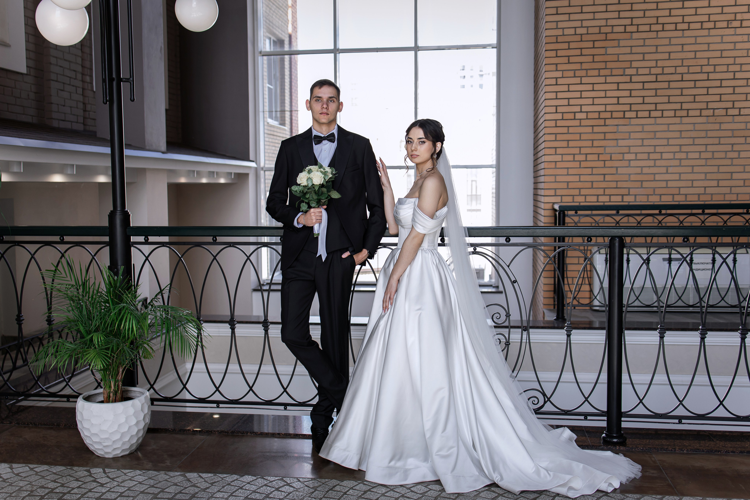 Елена и Егор. Свадебный фотограф в Омске Яна Савина