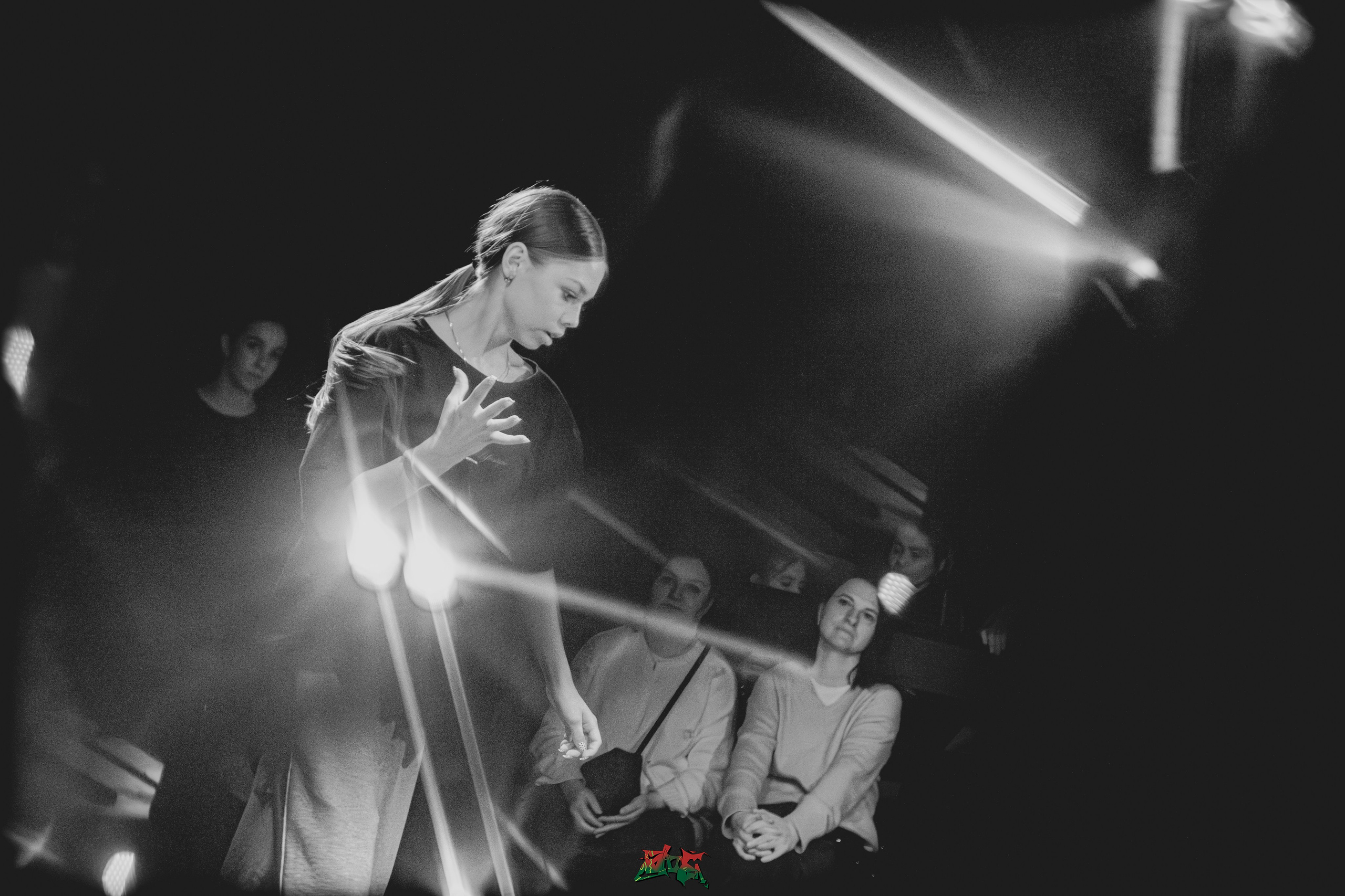 БАТЕЛ 07/03 (@youlovebu). Соня бу тебя сфоткала