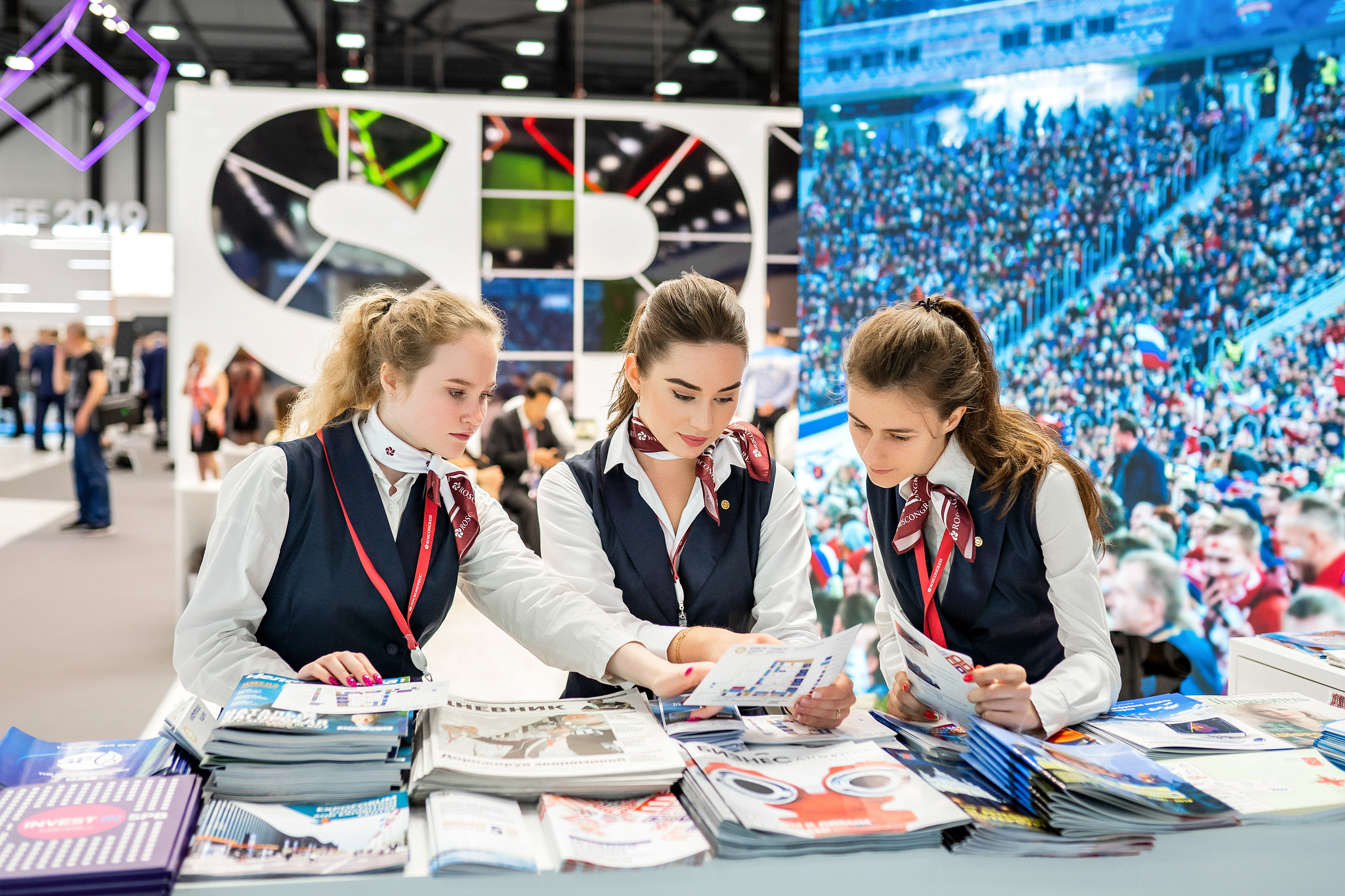 Форумы и конференции. Живые снимки! Фотограф Даша Бендер