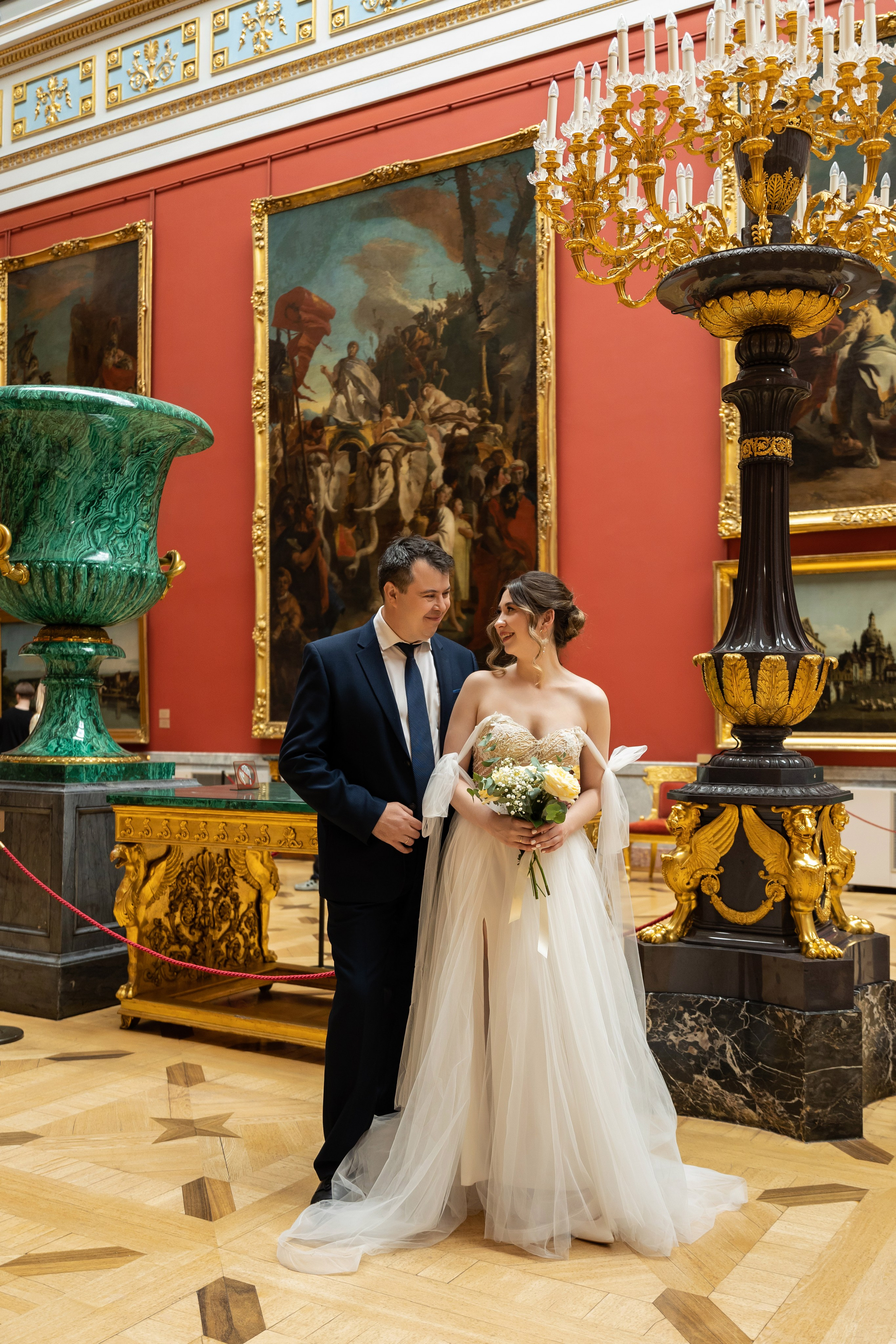 Свадебная фотосессия в Эрмитаже. Семейный и свадебный фотограф в Санкт-Петербурге Татьяна Швыкова