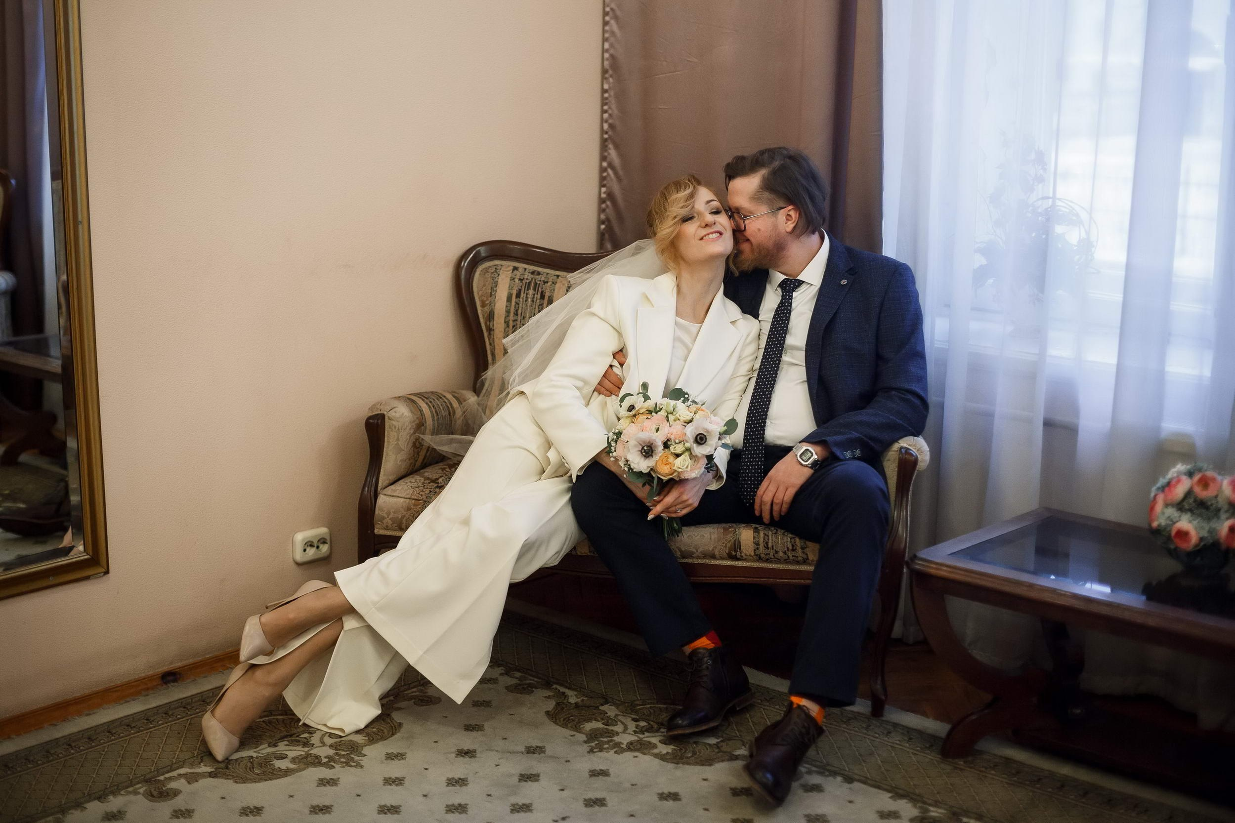 Учимся улыбаться. Свадебный фотограф Игорь Брундасов 8PHOTO на свадьбу венчание загс СПб