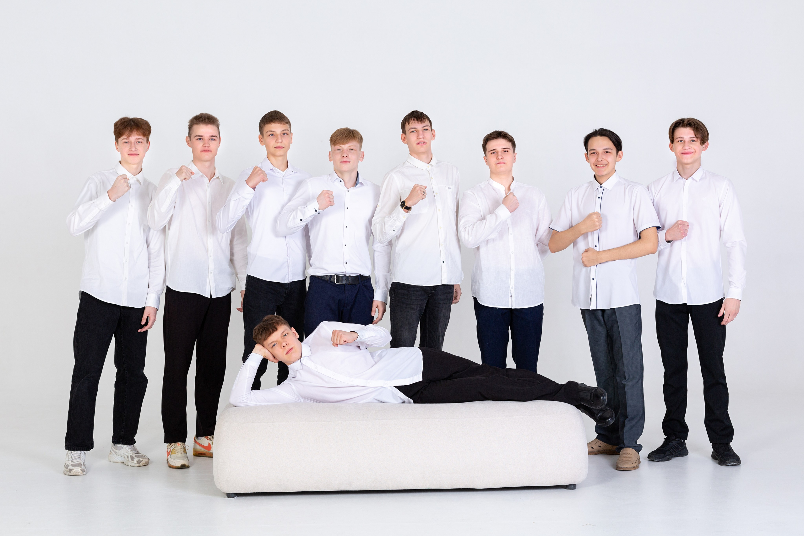 Фотоальбомы СТАРШЕКЛАССНИКИ. Студия «Фокус» детская фотография Ольги Поповой г. Бийск