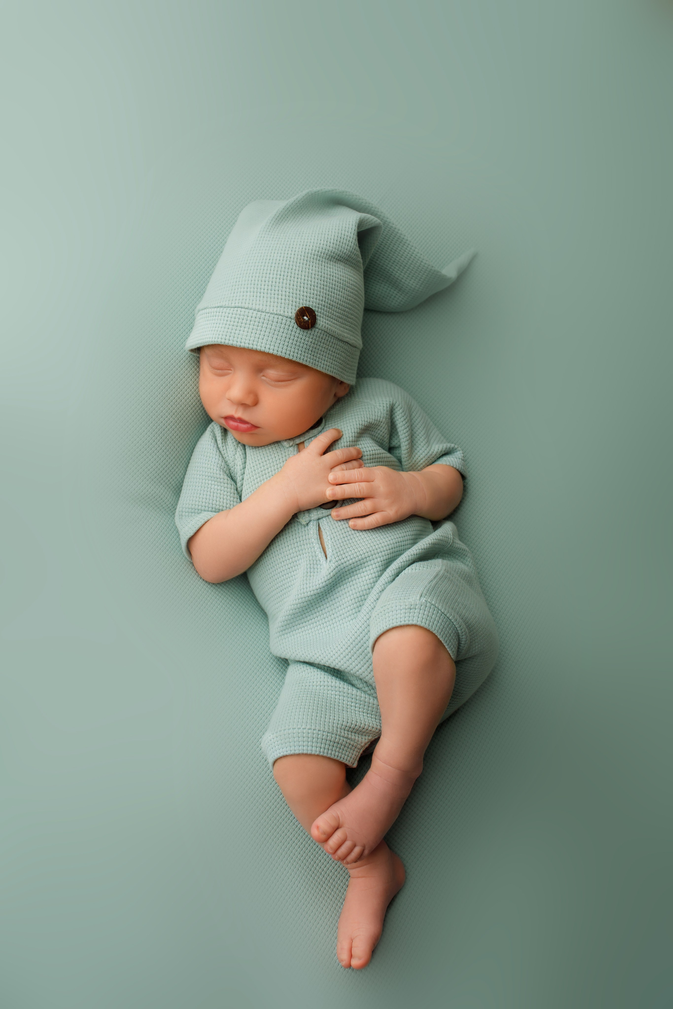 Фотосессия newborn (малыши). Фотограф новорожденных Ростов-на-Дону