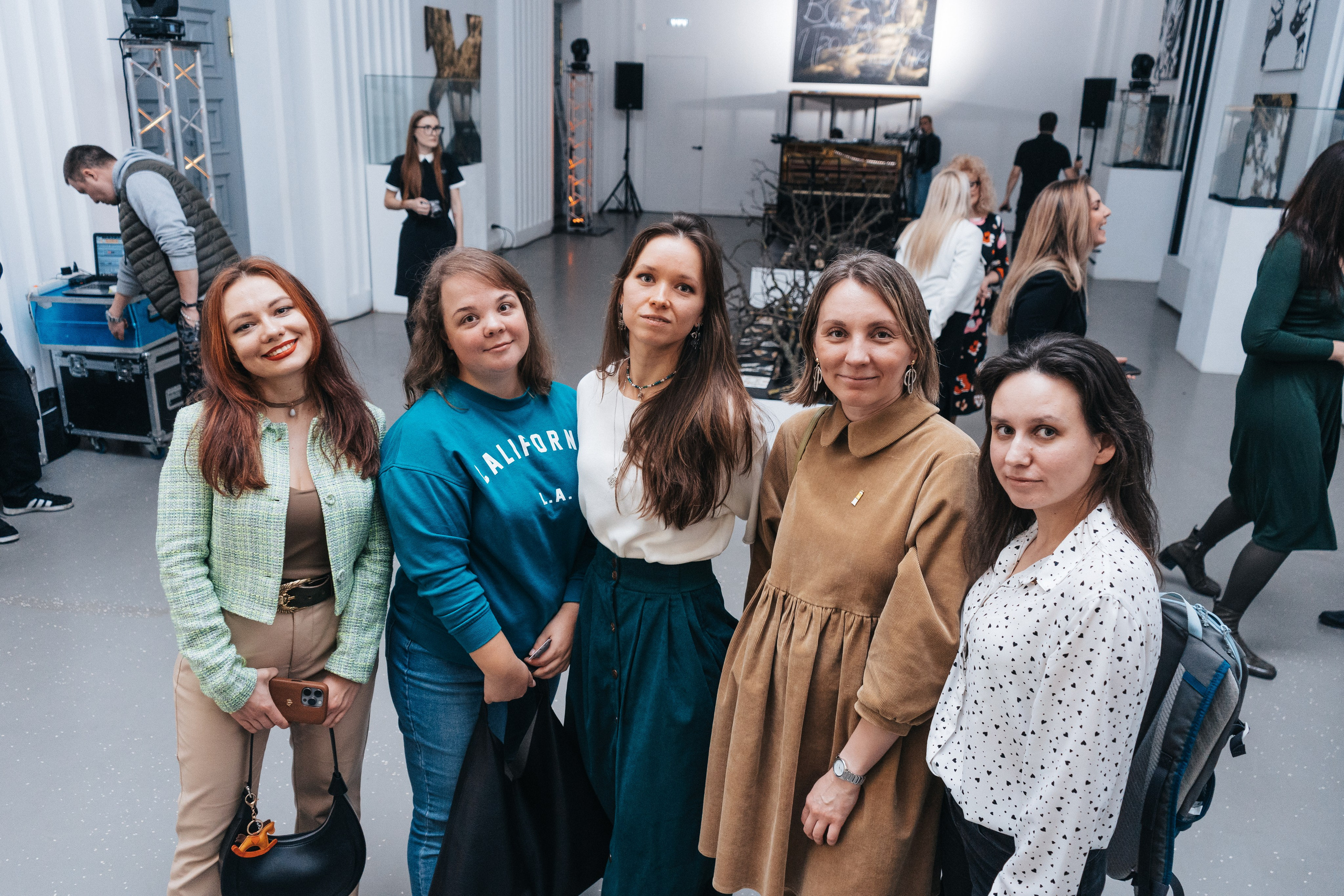 Выставка Юрия Литарова. Всё рождается. Всё продолжается. Портретный фотограф Нижний Новгород