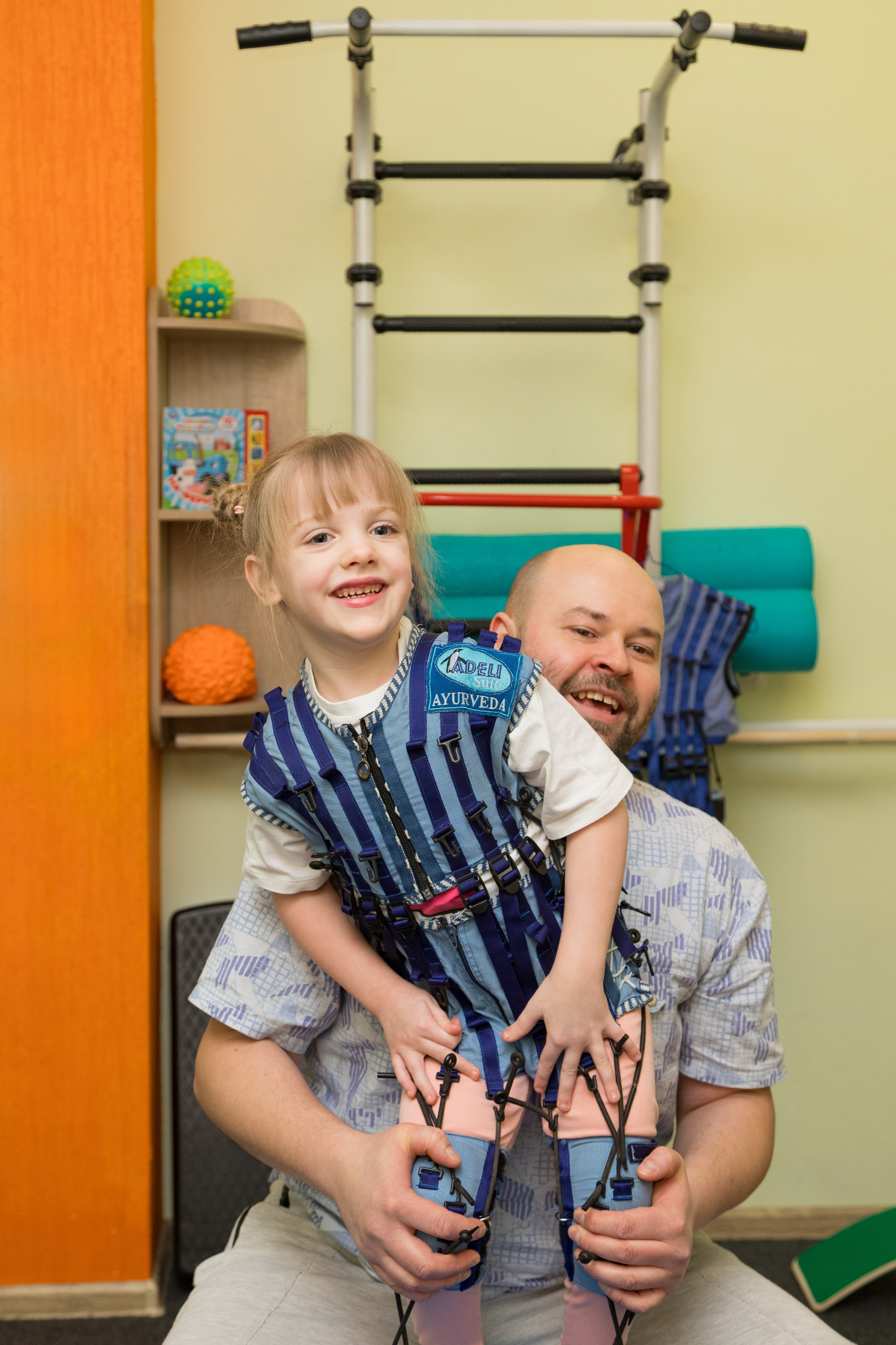 Для детского реабилитационного центра Первый шаг. Детский и контент фотограф Надя Волкова Санкт-Петербург