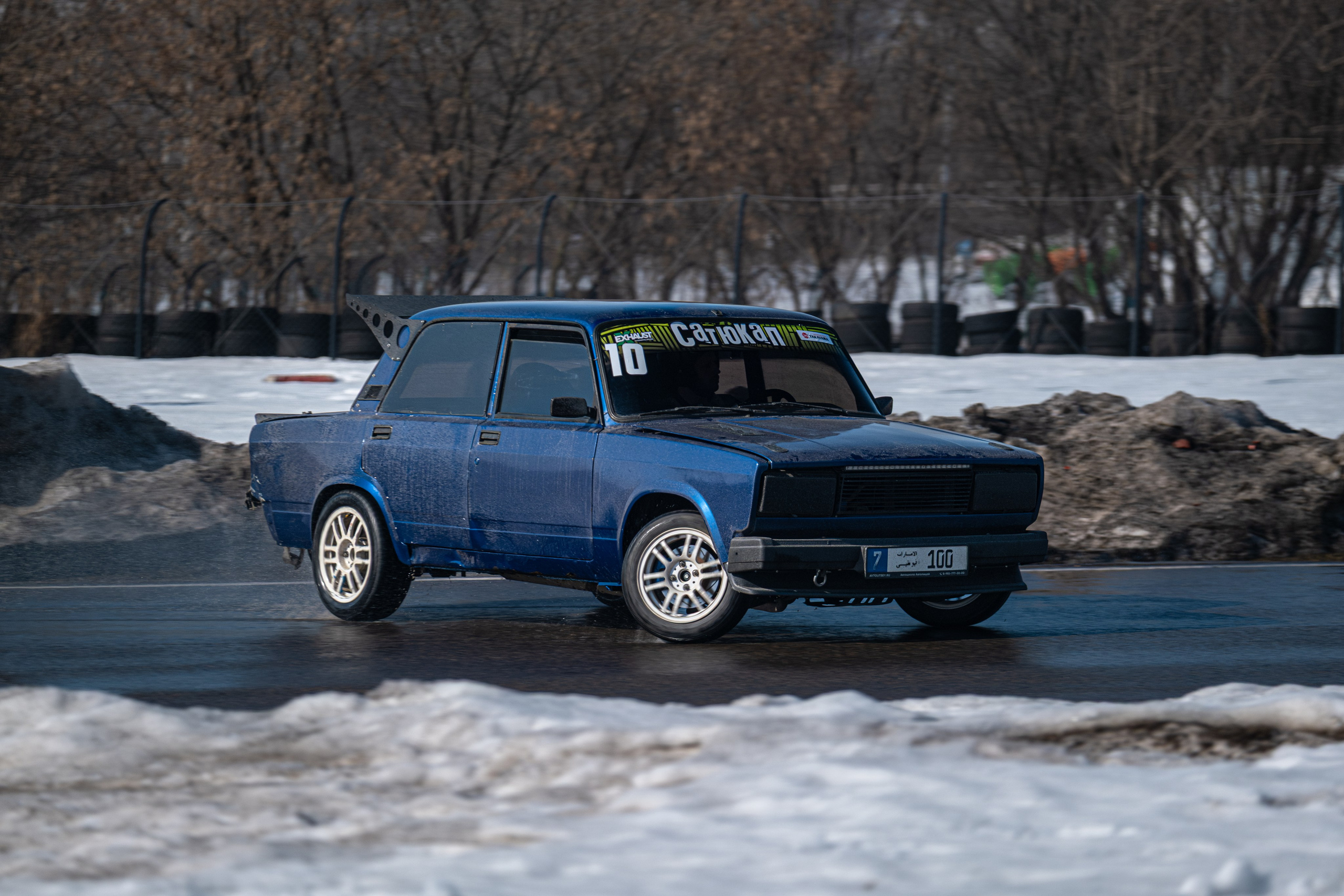 Спортивная автомобильная съемка. Malenkyia