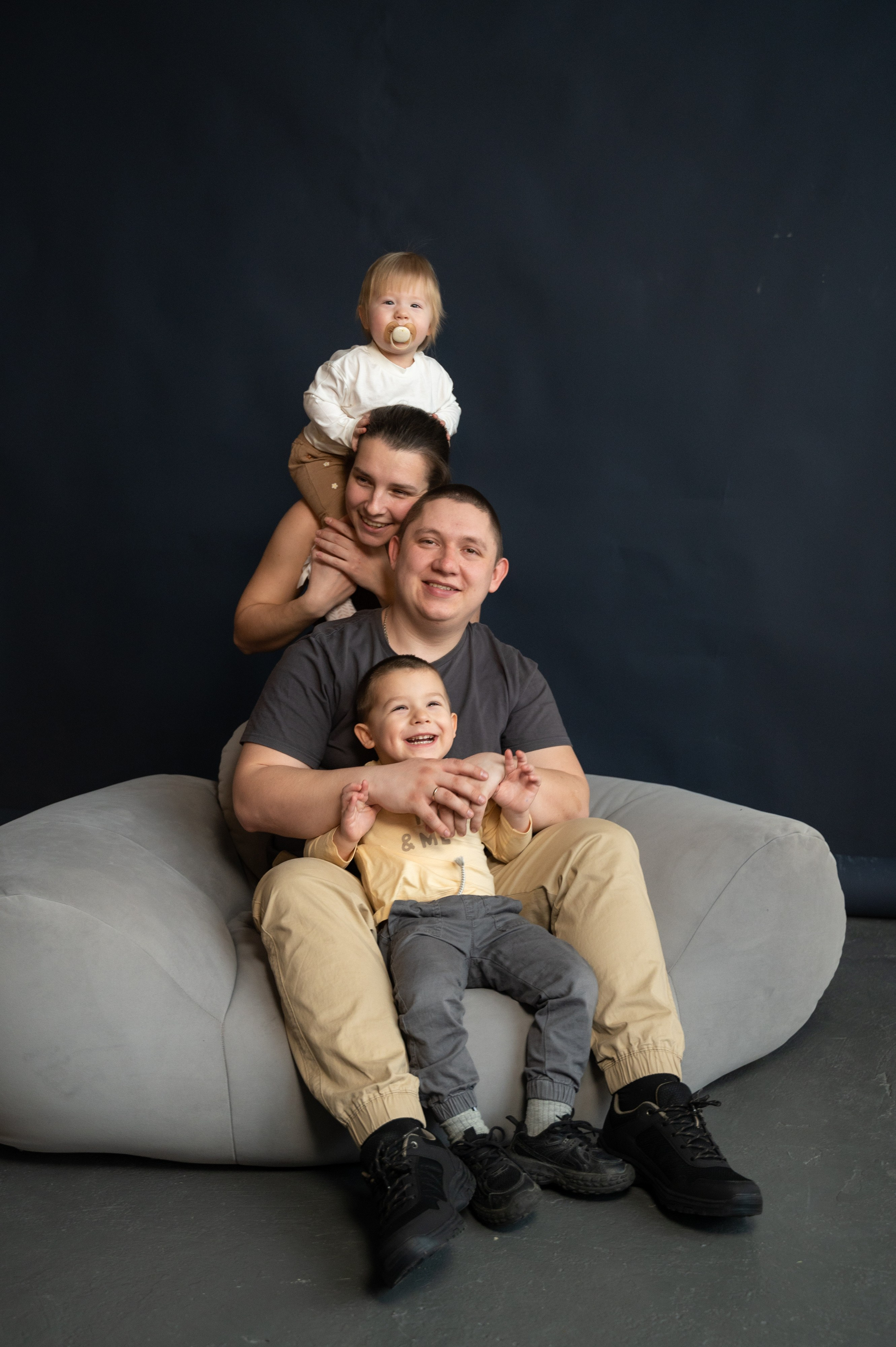 Семейная фотосессия 03.03.2026. Портретный, семейный, свадебный фотограф. Бизнес, контент съёмка. Тула