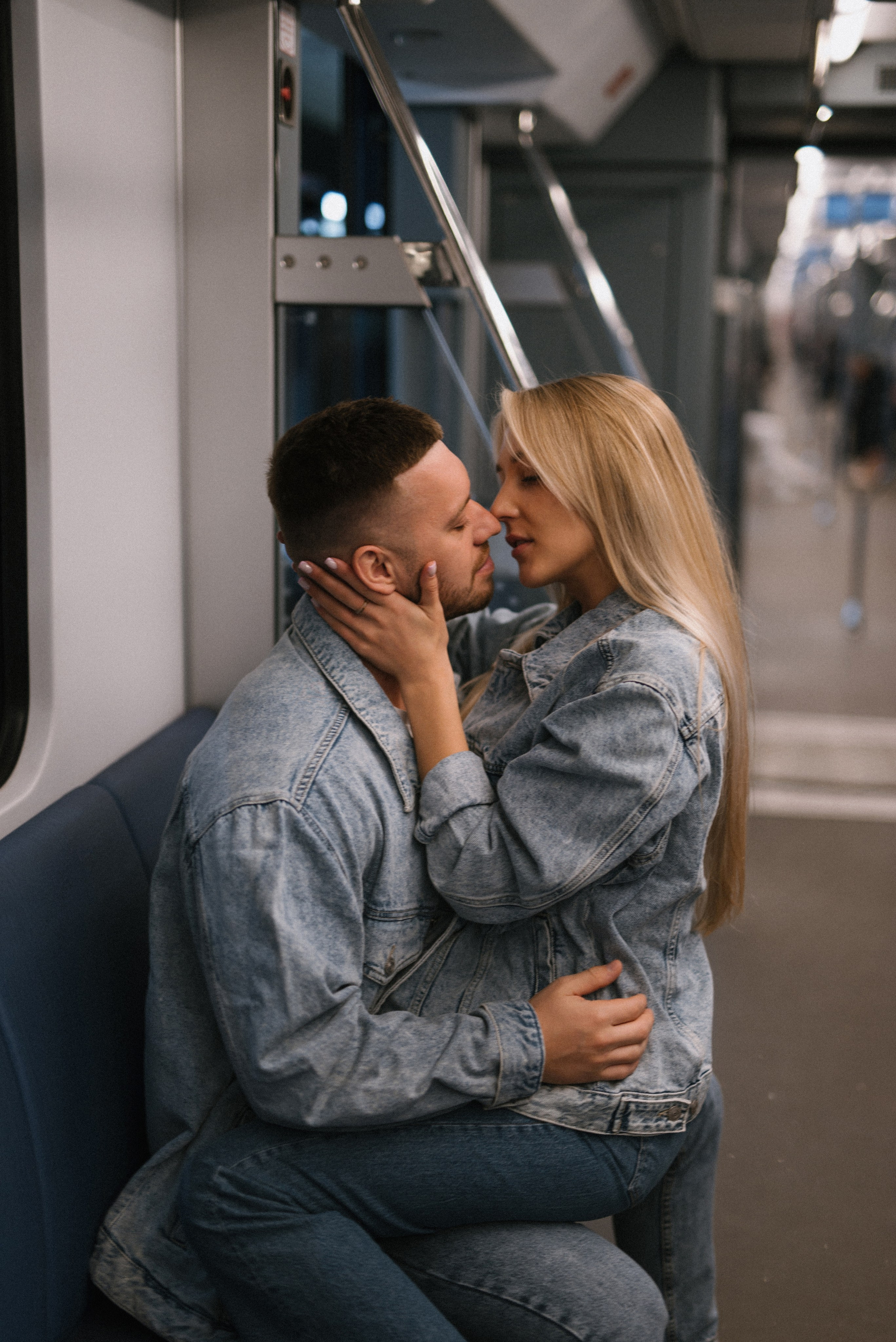 Пройдусь мурашками прямо по нам…. Свадебный фотограф в Минске и Санкт-Петербурге Вероника Аксенова