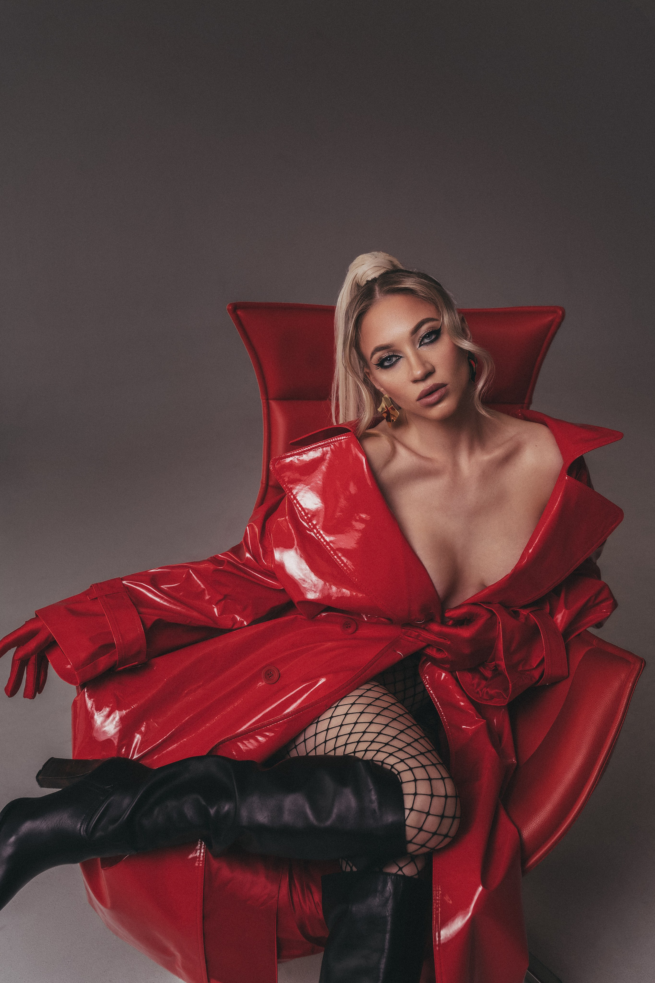 Студийные съёмки. Женский фотограф Марина Хоняк