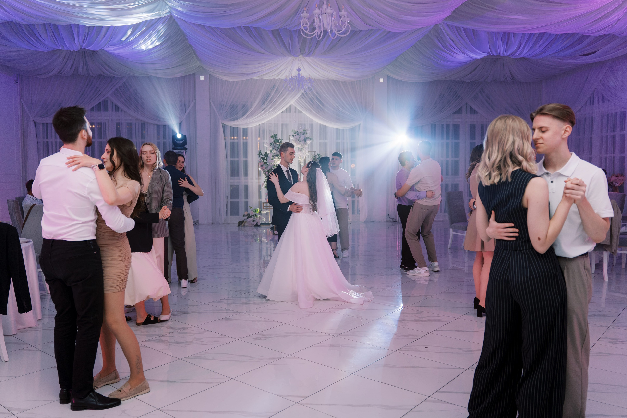 Свадьба Сергея и Дианы в ресторане «Загородный клуб Голицын»