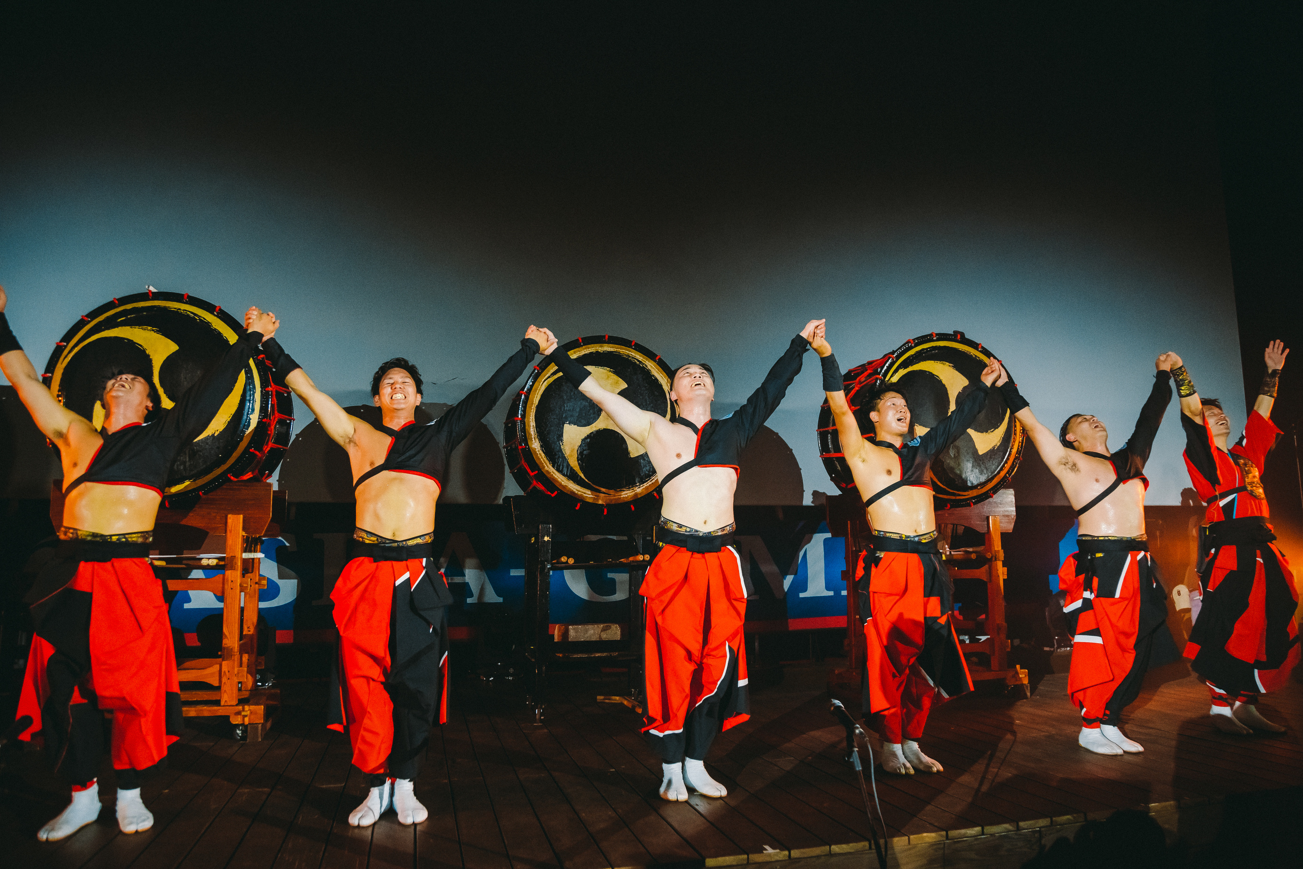 Шоу японских барабанщиков Aska Gumi в Москве. Фотограф Сонкина Татьяна