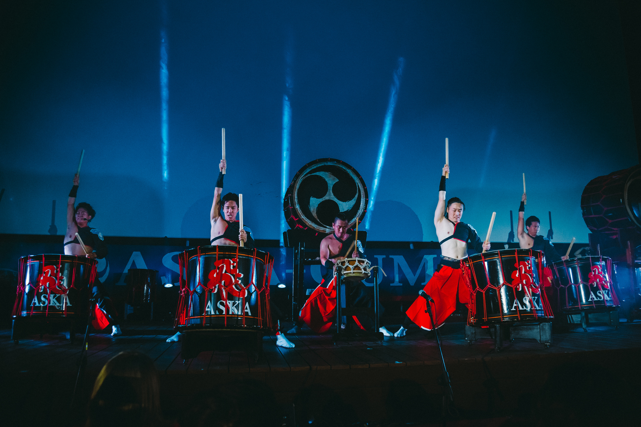 Шоу японских барабанщиков Aska Gumi в Москве. Фотограф Сонкина Татьяна