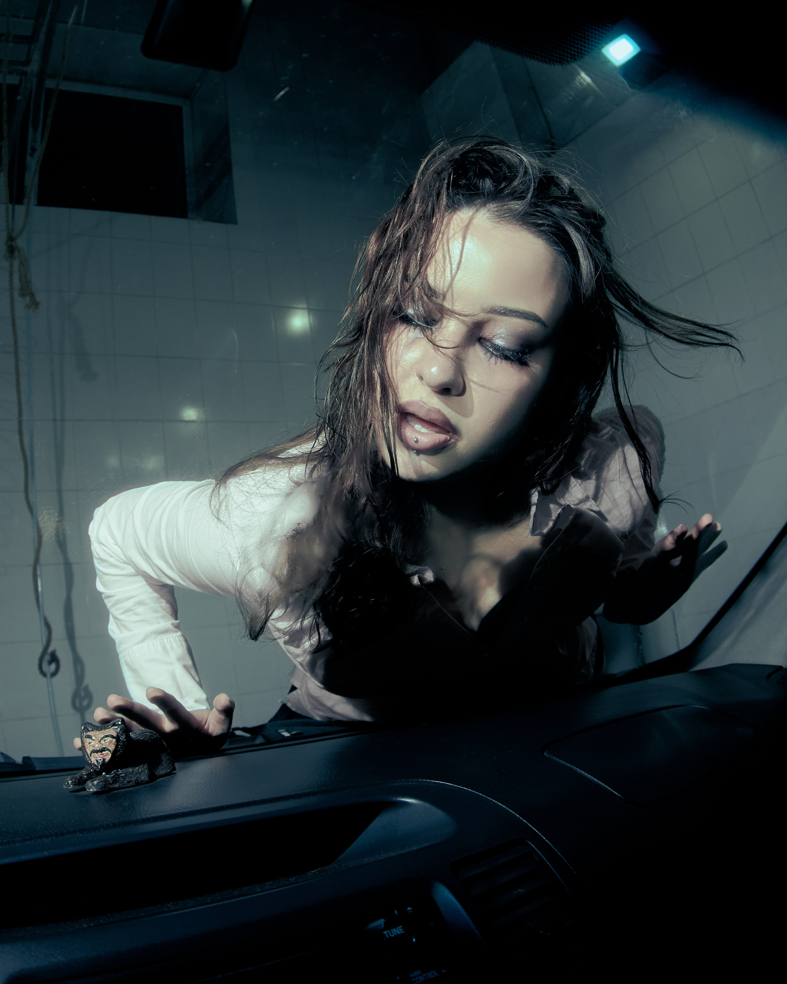 CAR WASH. DIMA SHABALOVSKY