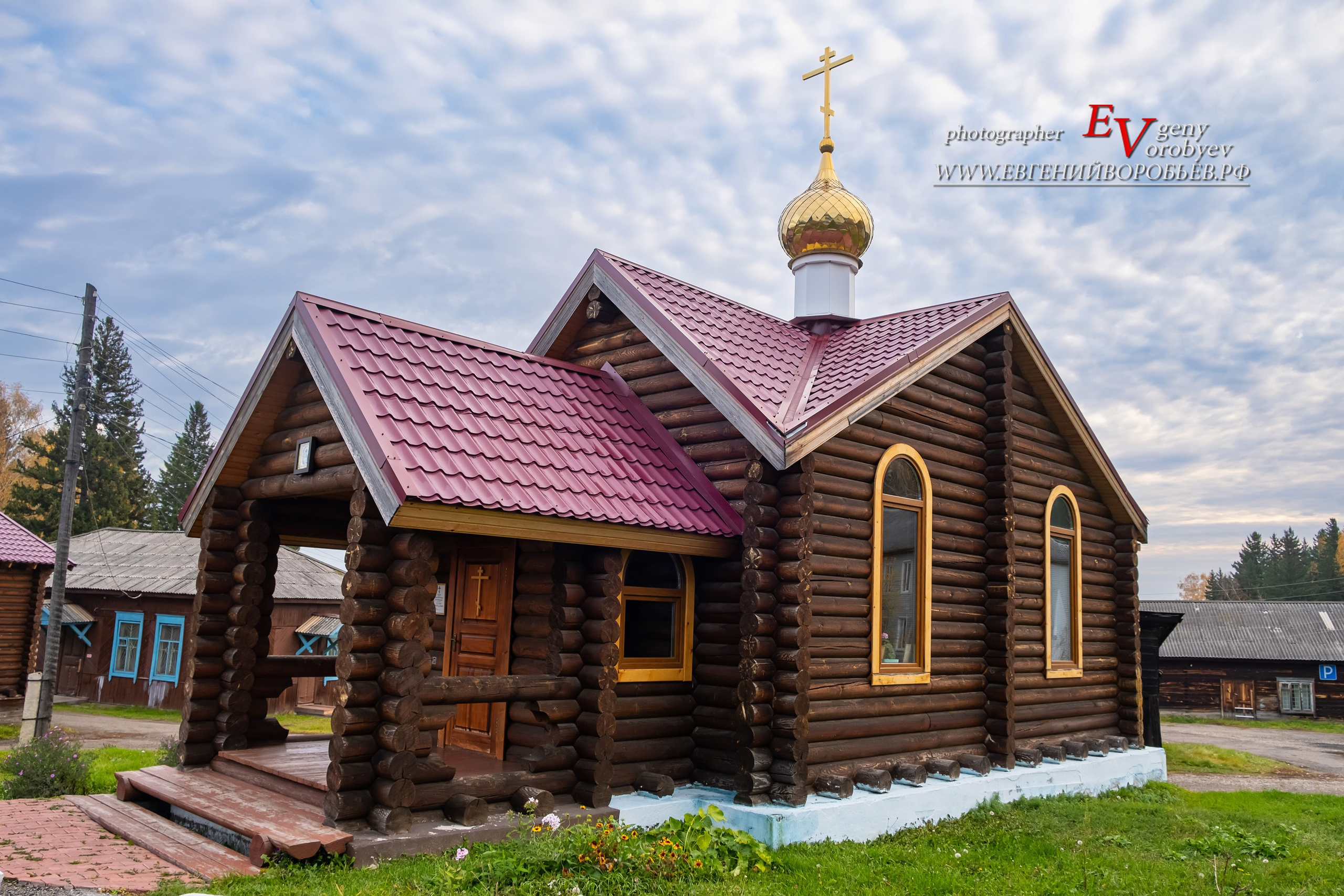 экскурсии Родник святого Луки Енисейск Красноярск Лесосибирск аренда микроавтобуса трансфер индивидуальный тур фото интересные места что посмотреть куда сходить что посетить достопримечательности в Красноярске фототур  цена заказать экскурсию программа маршрут смотровые площадки видовые красивые места путешествие туристический маршрут 