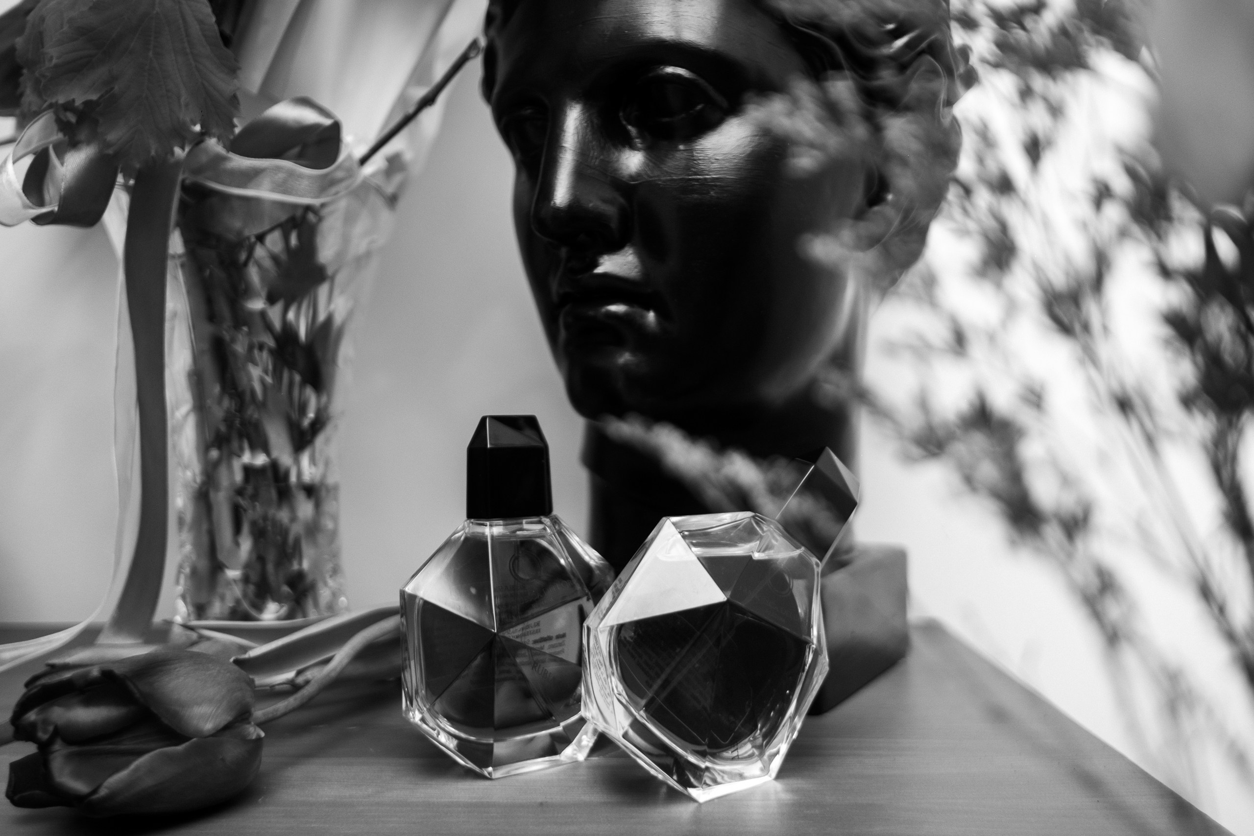 Открытие парфюмерного бутика «Bibliotheque». Фотограф Артём Рауэр