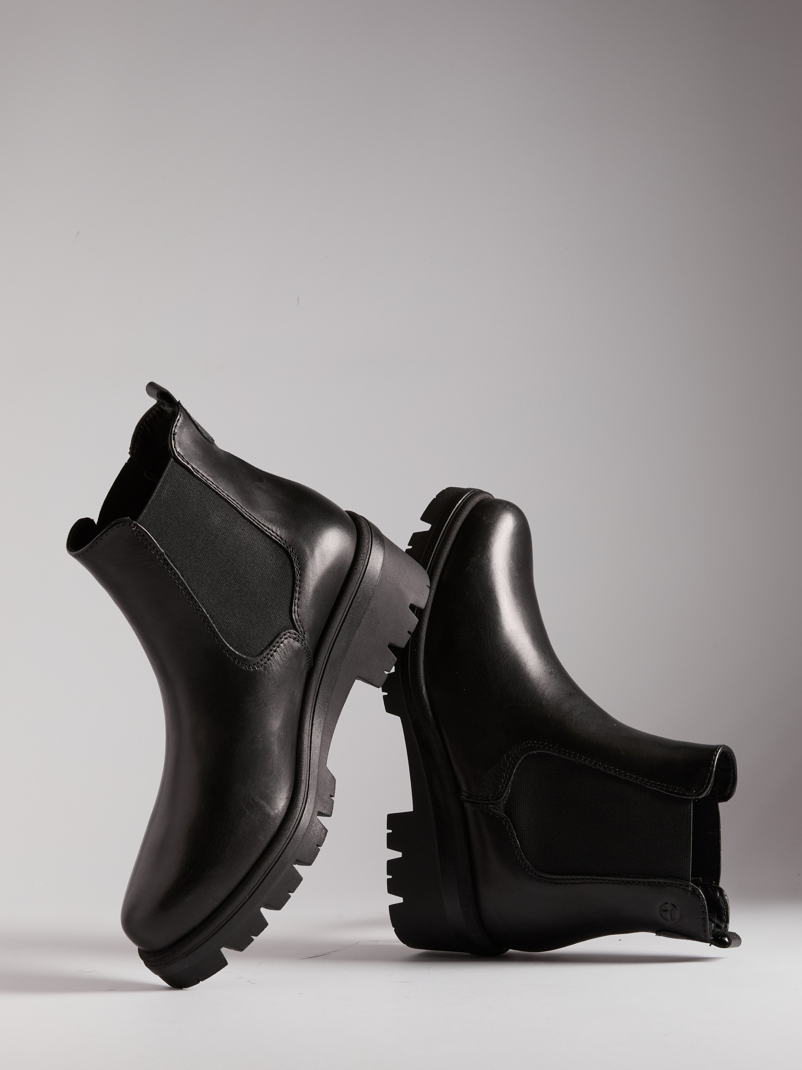 Предметный фотограф в Москве Евгений Шубин