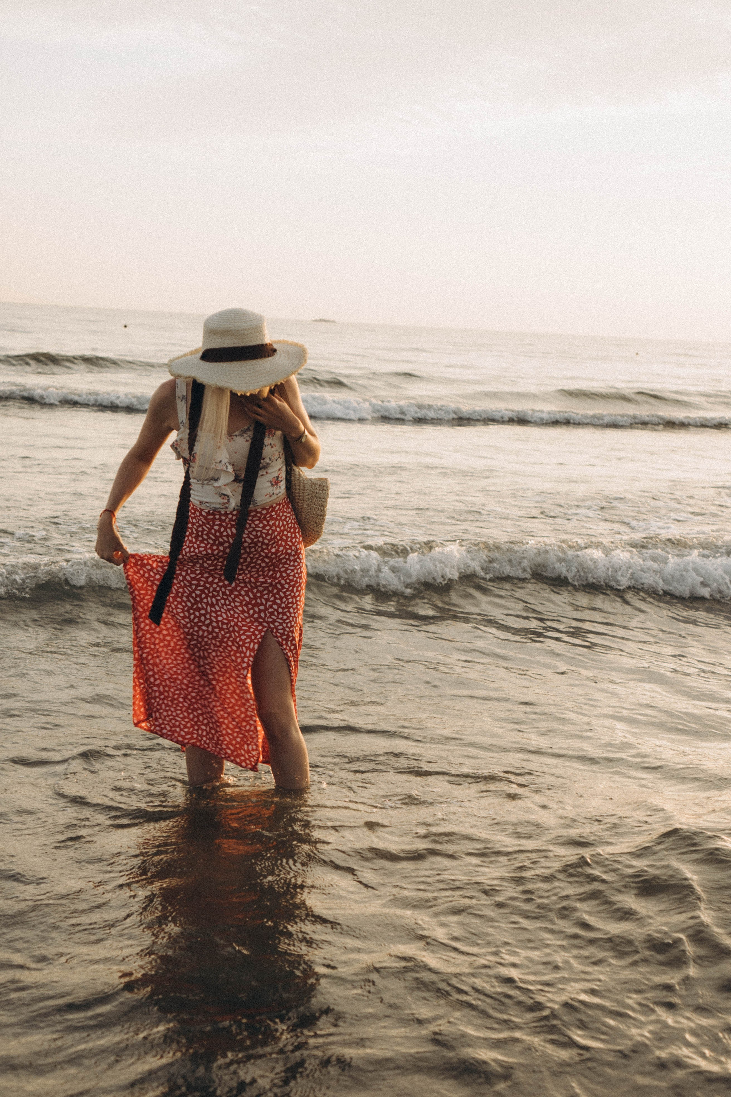 Июльский вечер на берегу черного моря. Профессиональный фотограф, Санкт-Петербург — Виктория Богомолова