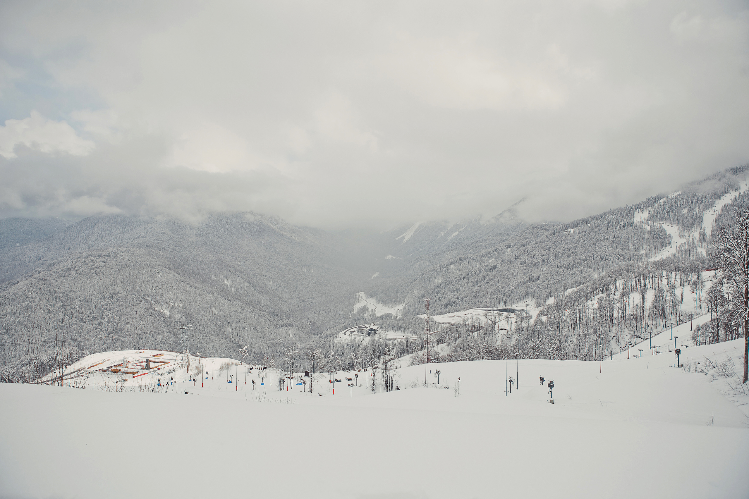 Love Story на Роза Пик. Сочи, Россия. Свадебный и семейный фотограф Ольга Сморжанюк