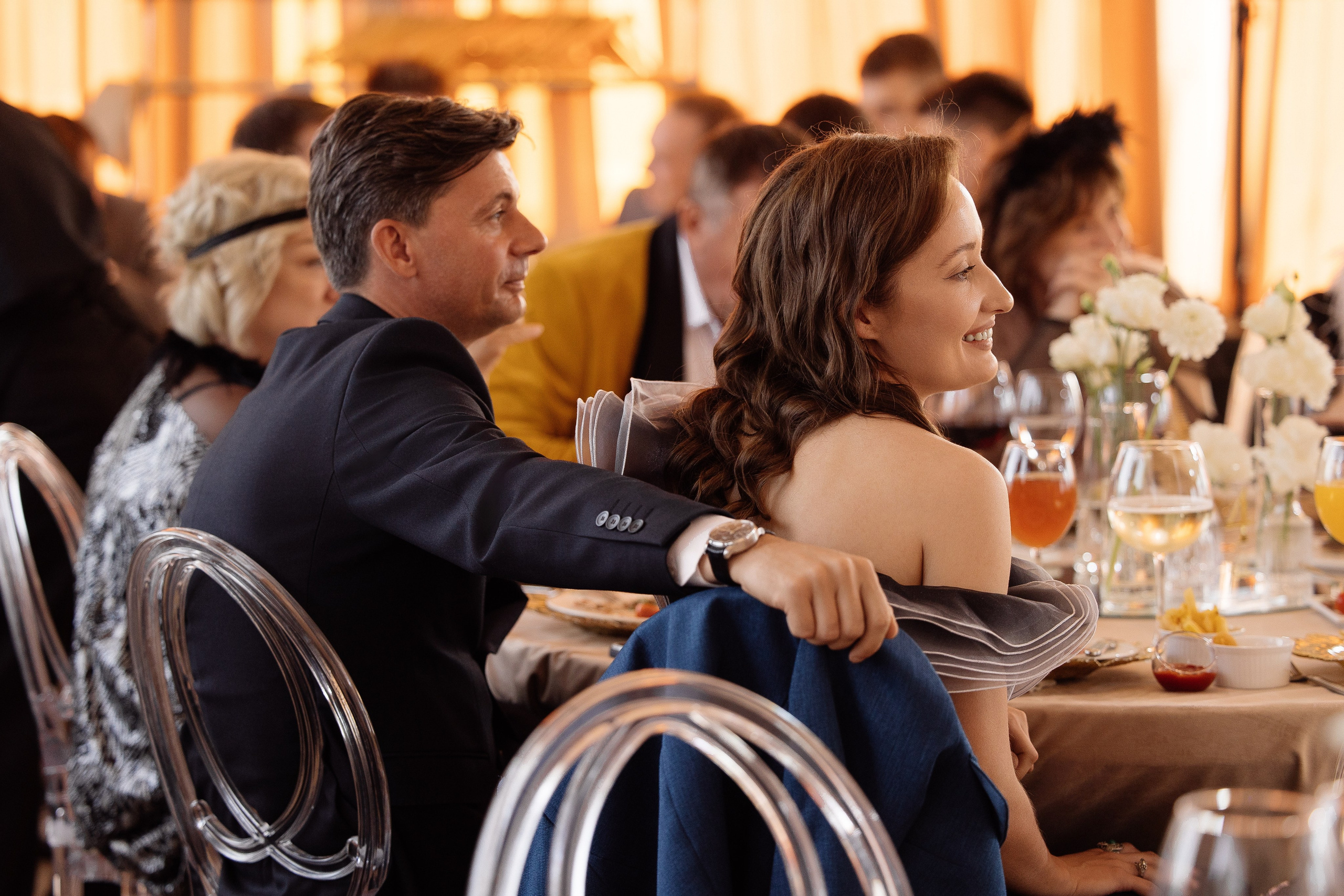 Влюбляться, целоваться. Свадебный фотограф в Москве | Профессиональный фотограф | Выгодные цены на услуги