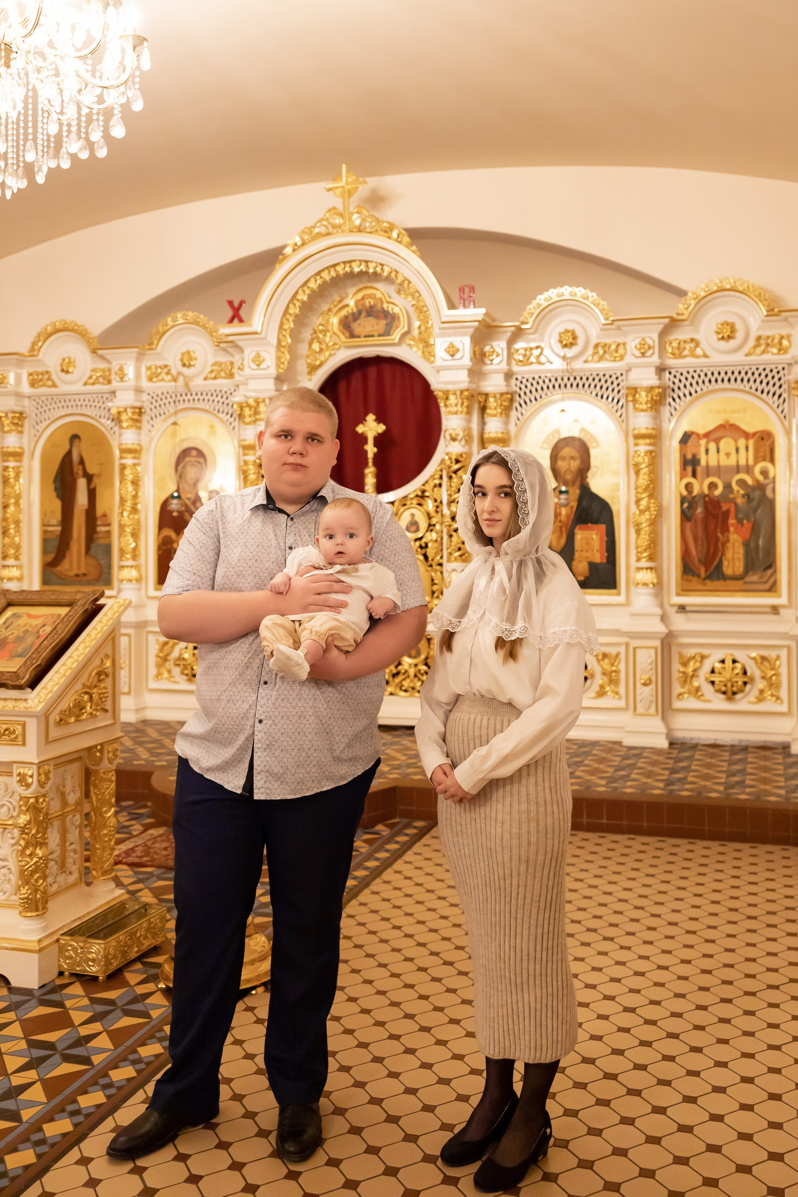 Крещение в Храме Покрова Пресвятой Богородицы. Семейный фотограф в Рязани и Рязанской области