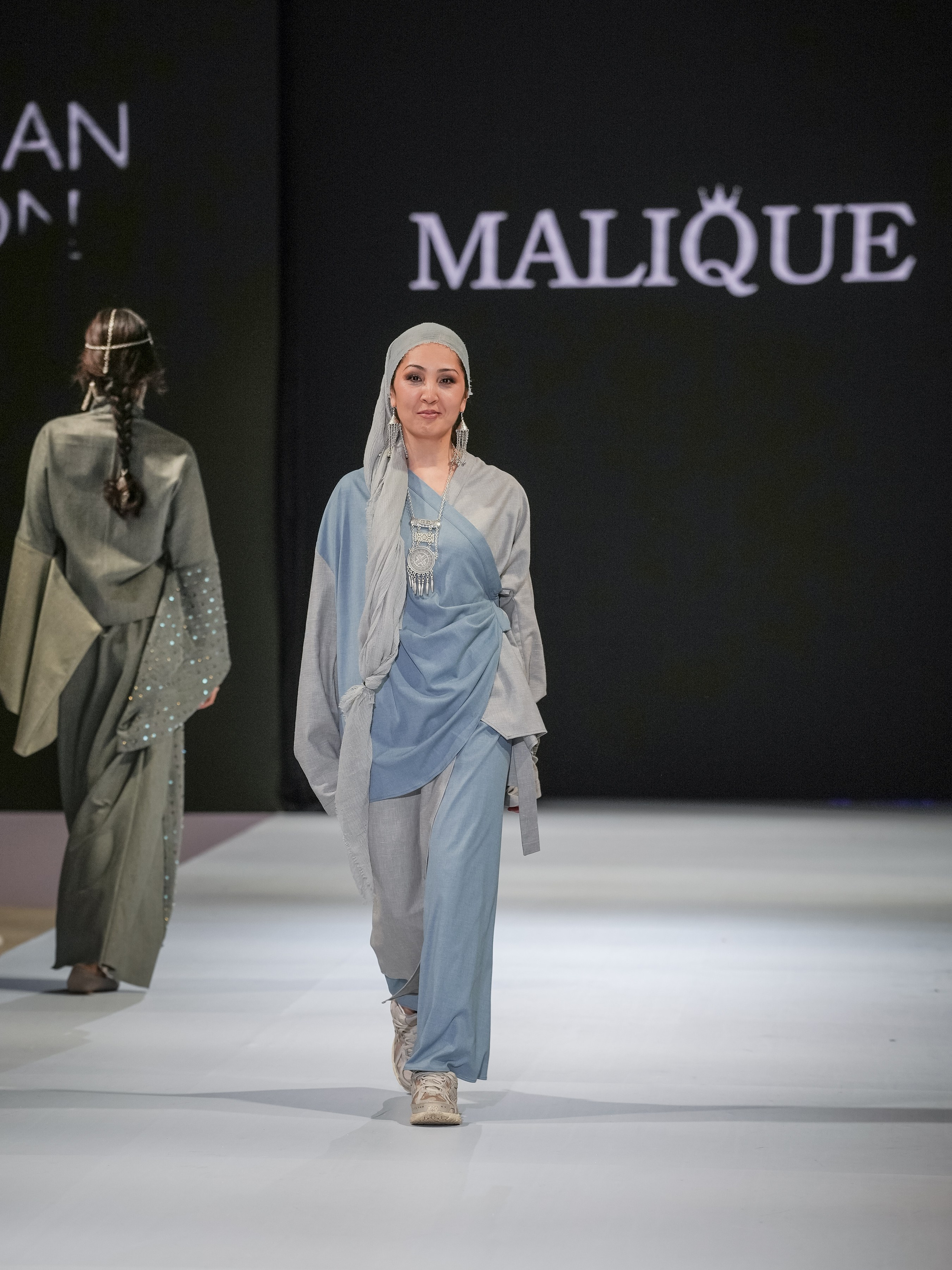 EURASIAN FASHION WEEK Malique. Сайт Алматинского НЮ АРТ, будуар и фэшн фотографа Дениса Карпенко