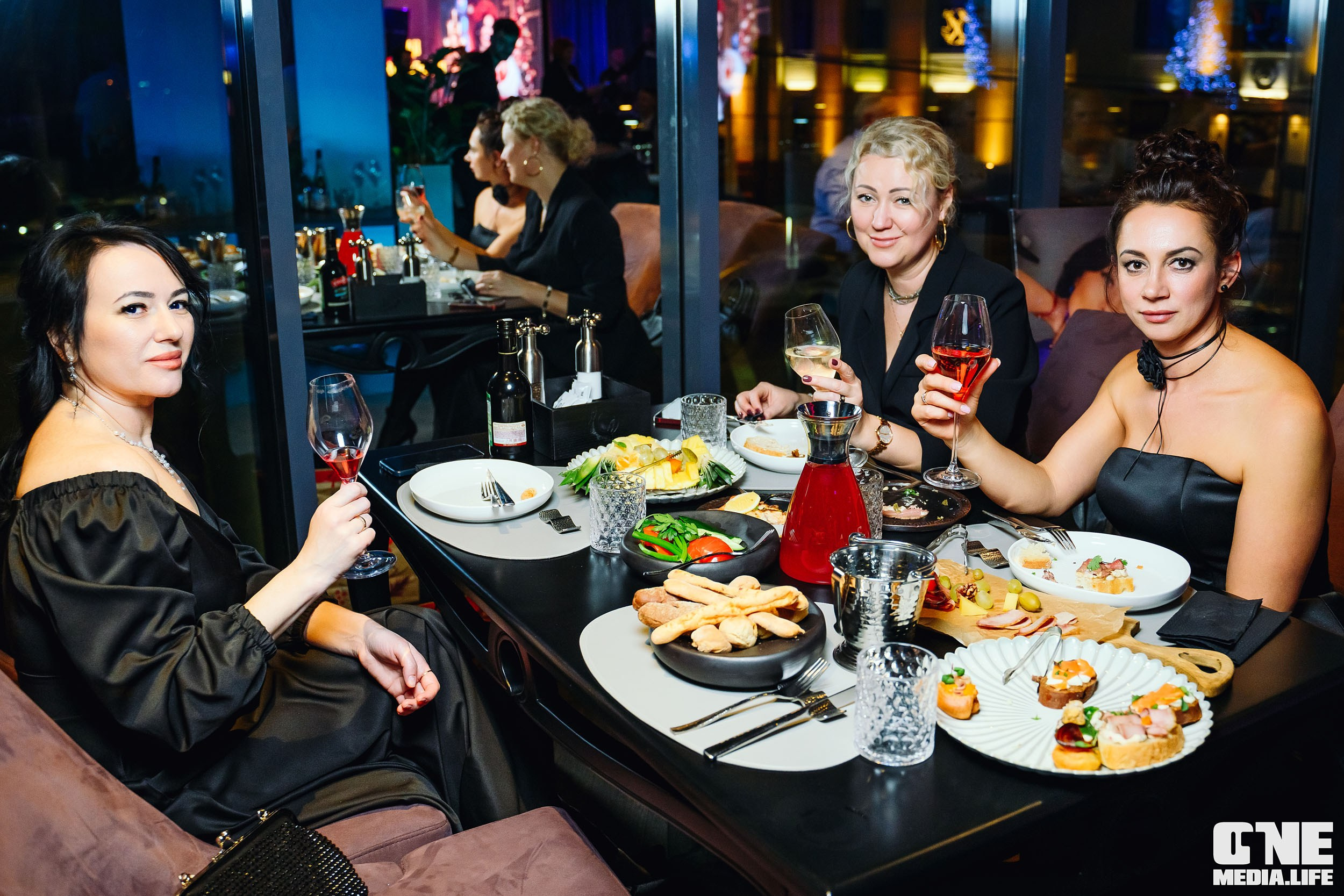 Фоторепортаж из ресторана Океан. One Media Life: фоторепортажи, фотоотчеты с мероприятий и заведений