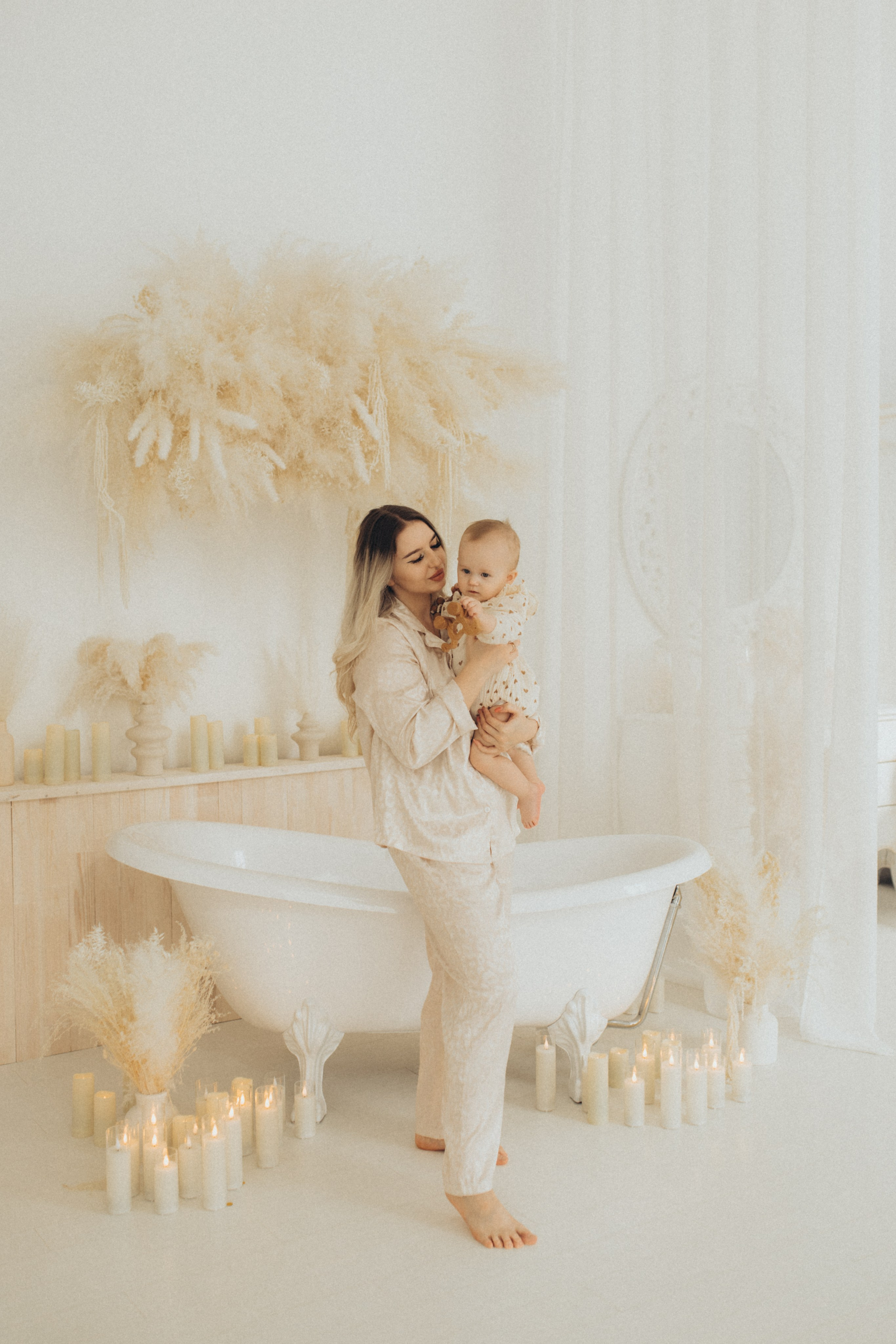 Мама Настя и милашка Ксю. Свадебный и семейный фотограф в Белгороде Евгения Курочкина