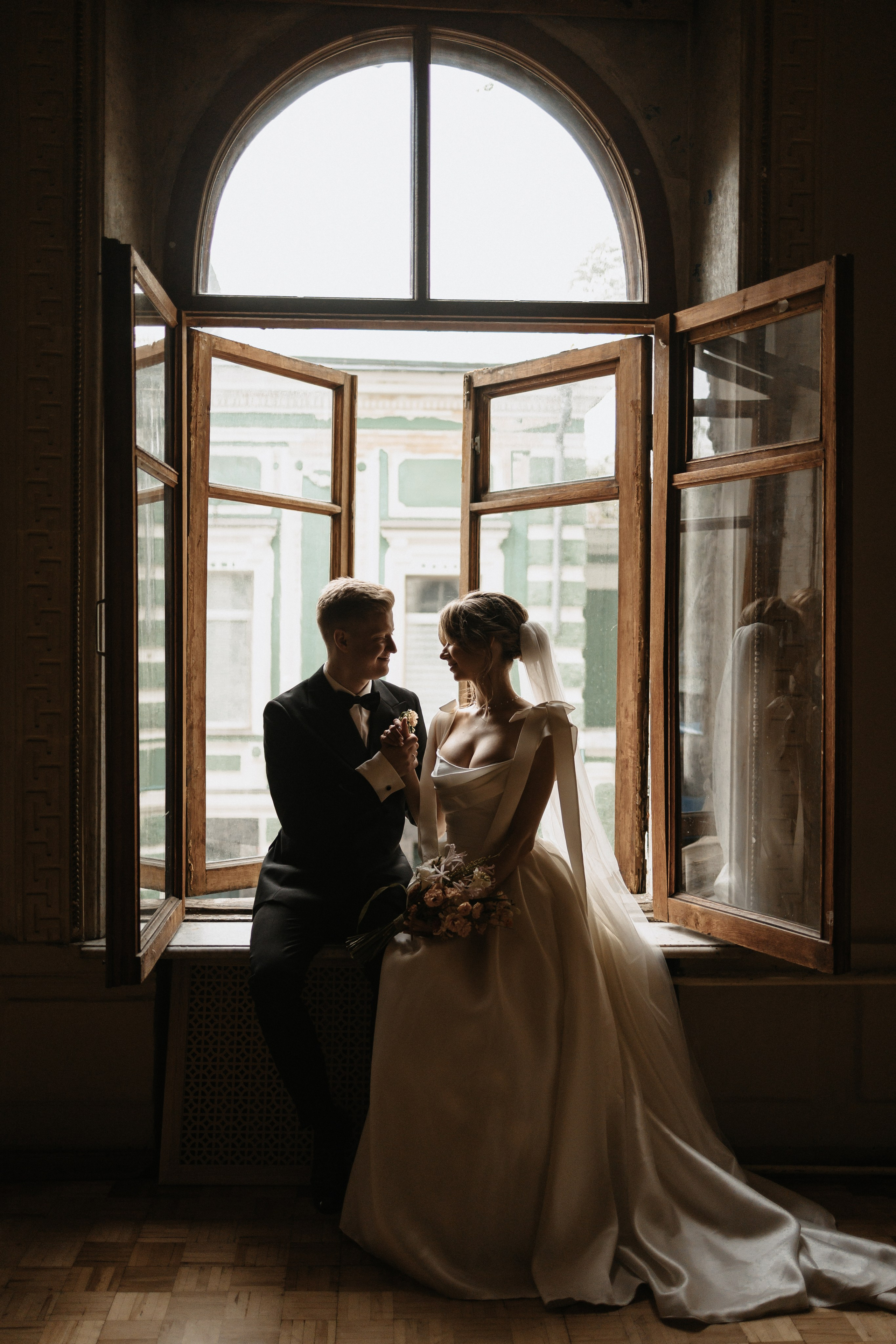 Илья и Ксюша (2024). Свадебный и семейный фотограф в Москве Яна Шувалова