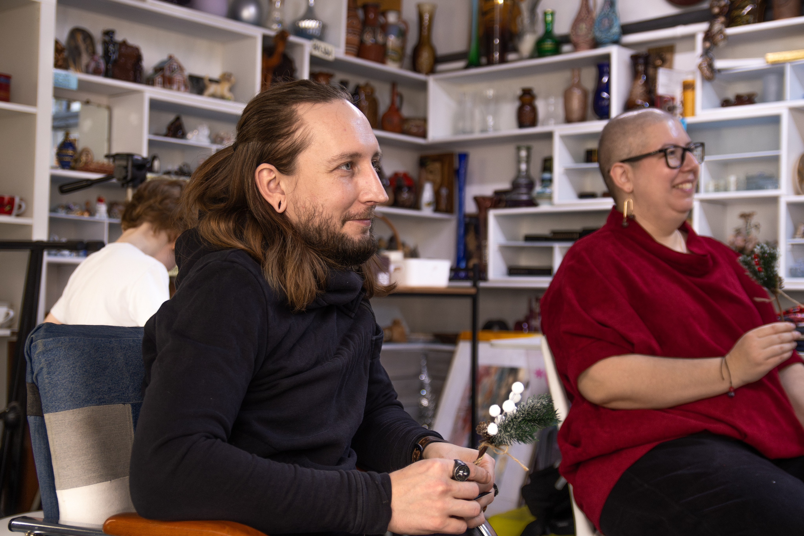 Музыкально-поэтический перфоманс на некорпоративе «Мы больше этой суеты». Репортажный фотограф в Москве Legiodot