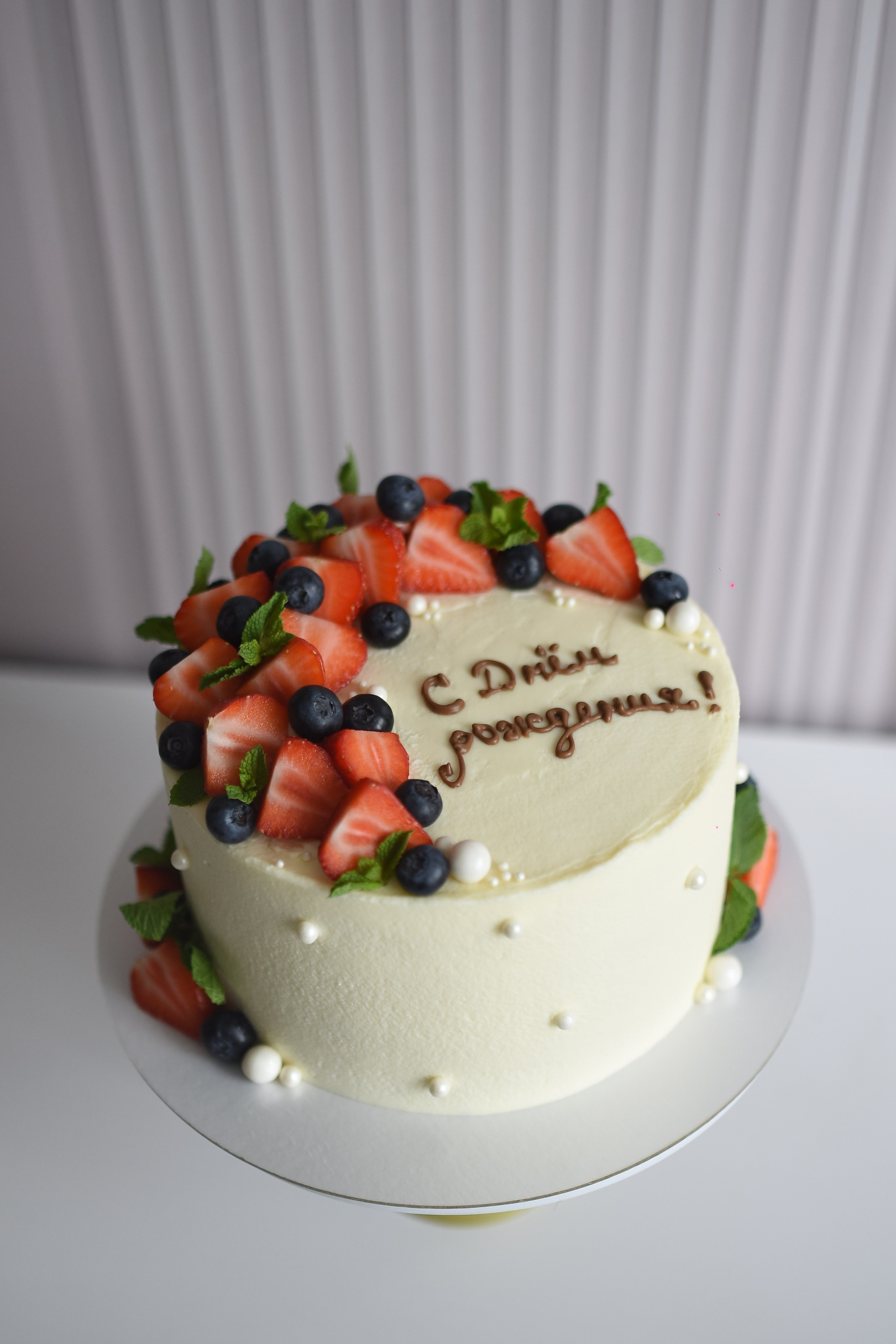 Торты на праздники. Кондитерская. Торты и десерты на заказ в Москве и области, город Химки