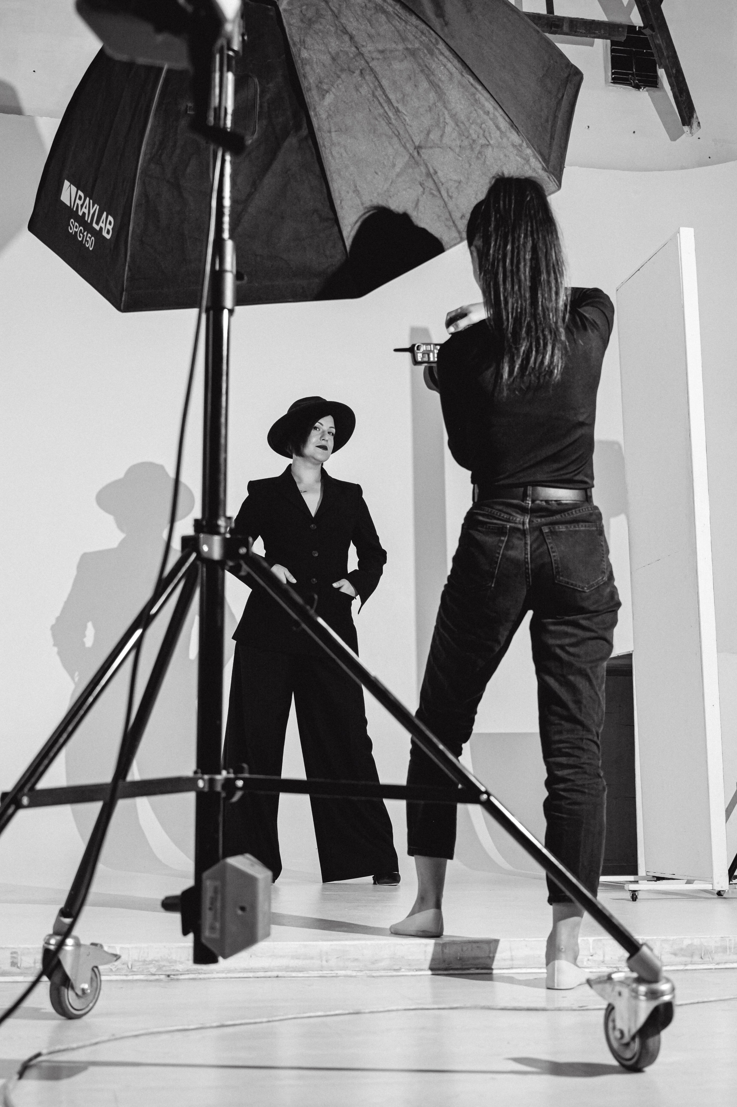 Фэшн-съёмка участниц Миссис Бизнес Гатчина 2023. Портретный фотограф в Санкт-Петербурге Дмитриева Наталия