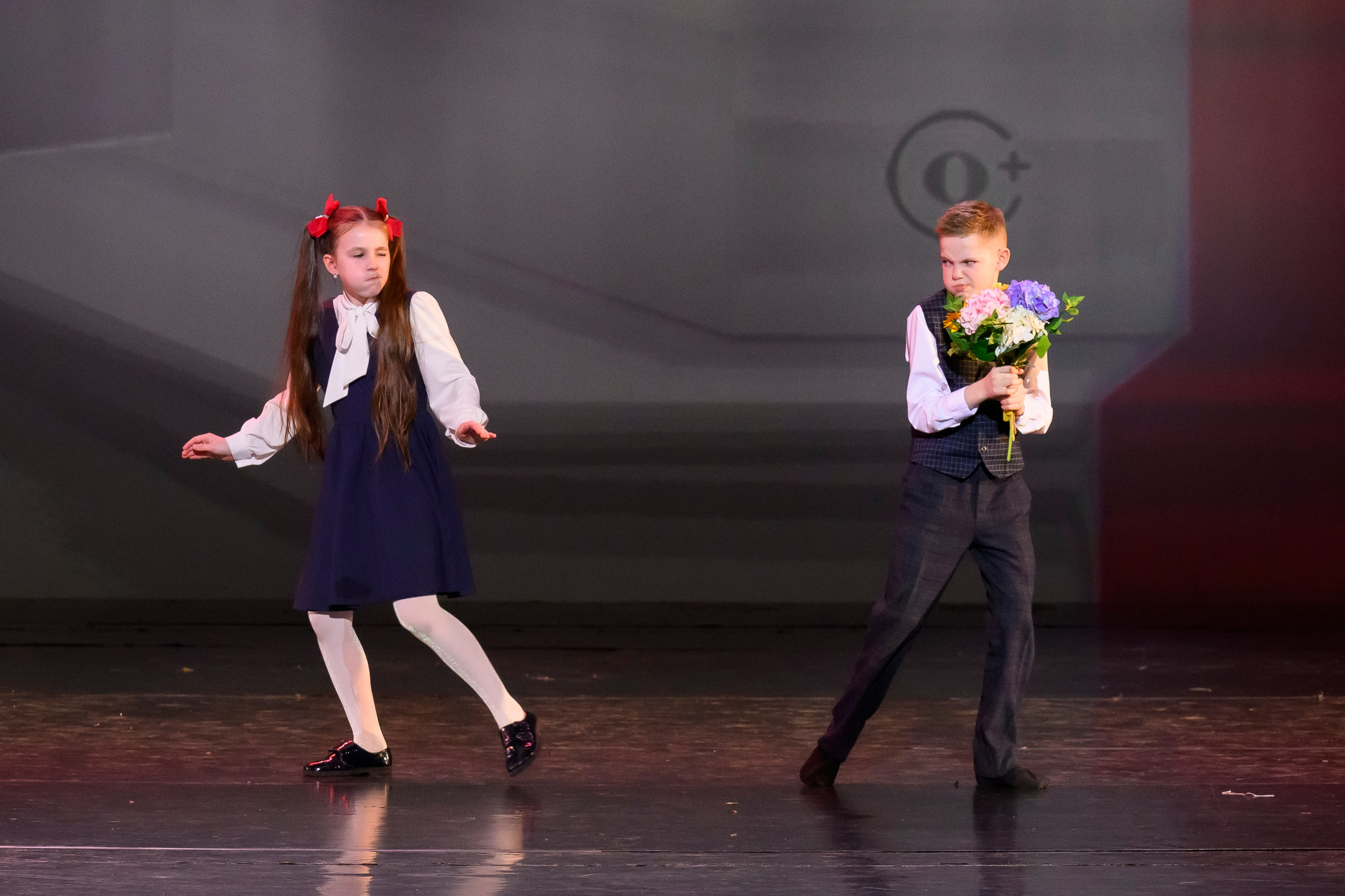 23 апреля, часть 2, БКЗ Октябрьский, г. Санкт-Петербург. Золотое яблочко