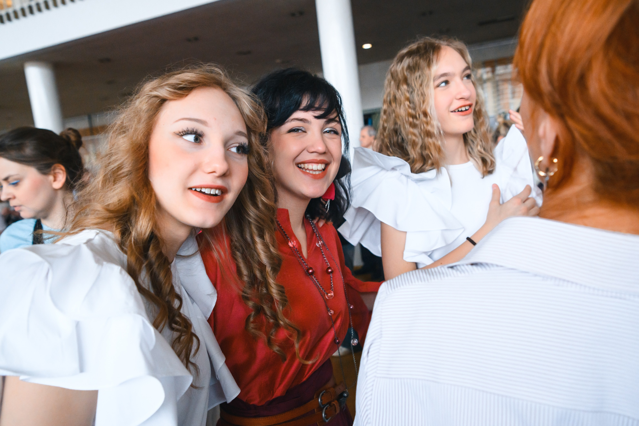 23 апреля, красная дорожка, БКЗ Октябрьский, г. Санкт-Петербург. Золотое яблочко