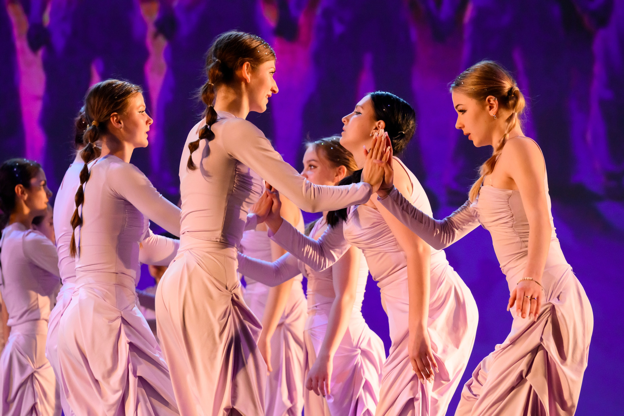 23 апреля, часть 2, БКЗ Октябрьский, г. Санкт-Петербург. Золотое яблочко